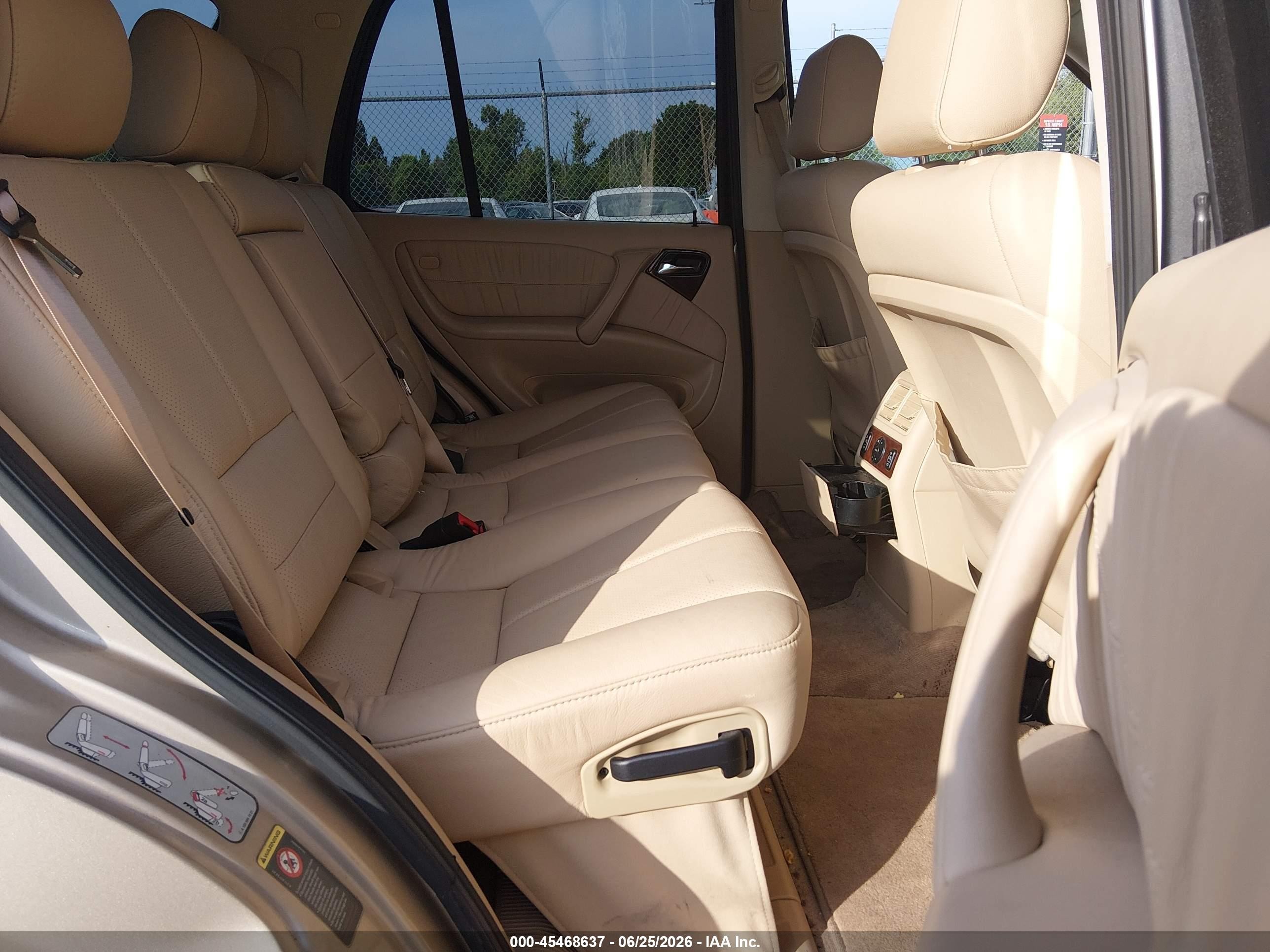 2004 Mercedes-benz Ml 350 4matic Gold vin: 4JGAB57E24A468546