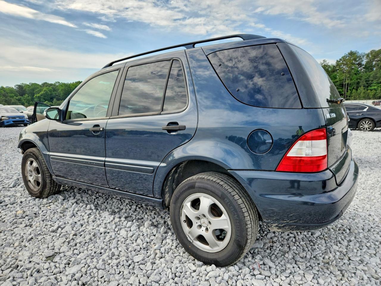2003 Mercedes-benz Ml 350 Blue vin: 4JGAB57E53A419940