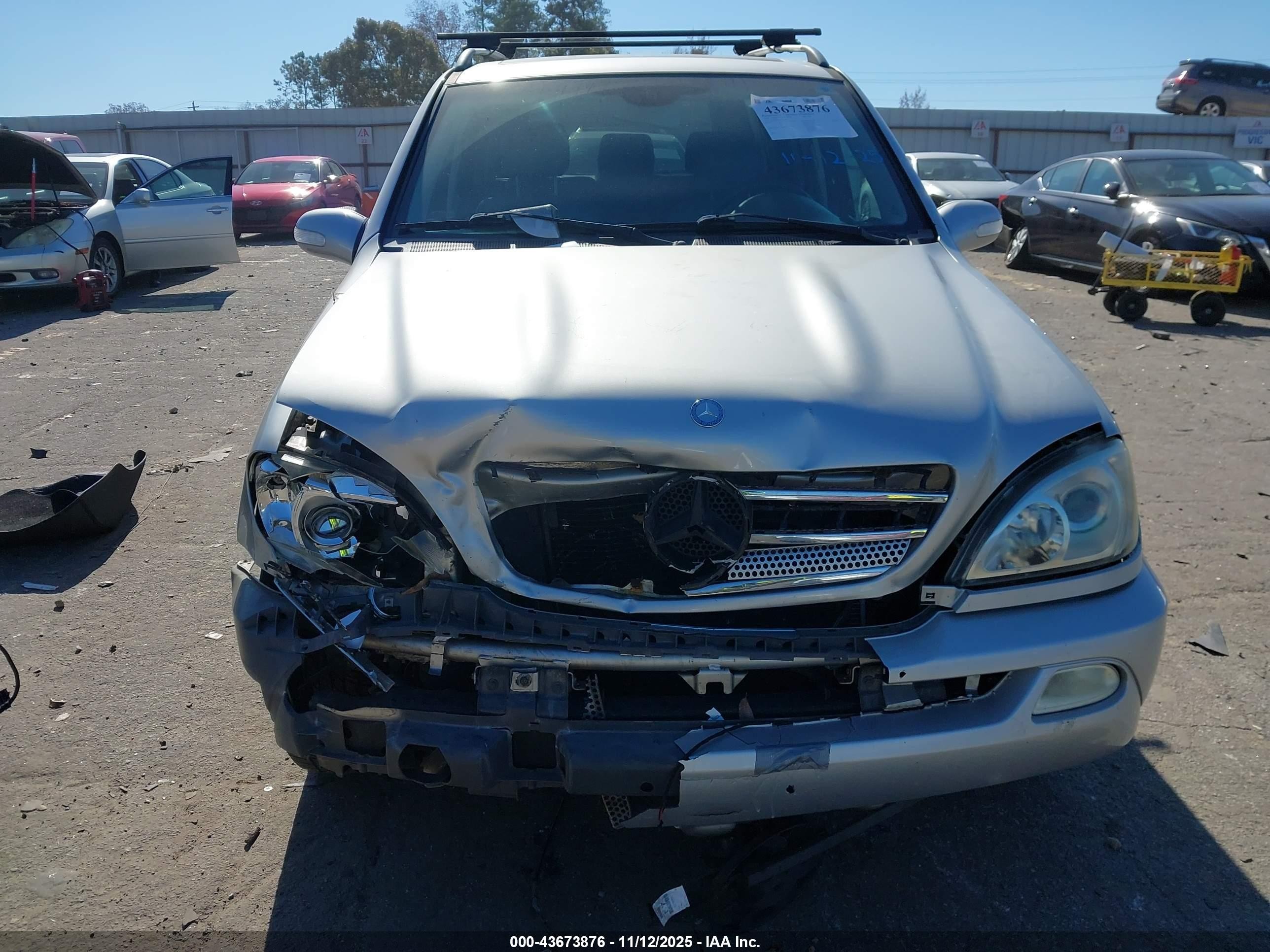2005 Mercedes-benz Ml 350 4matic Серебряный vin: 4JGAB57E65A566996