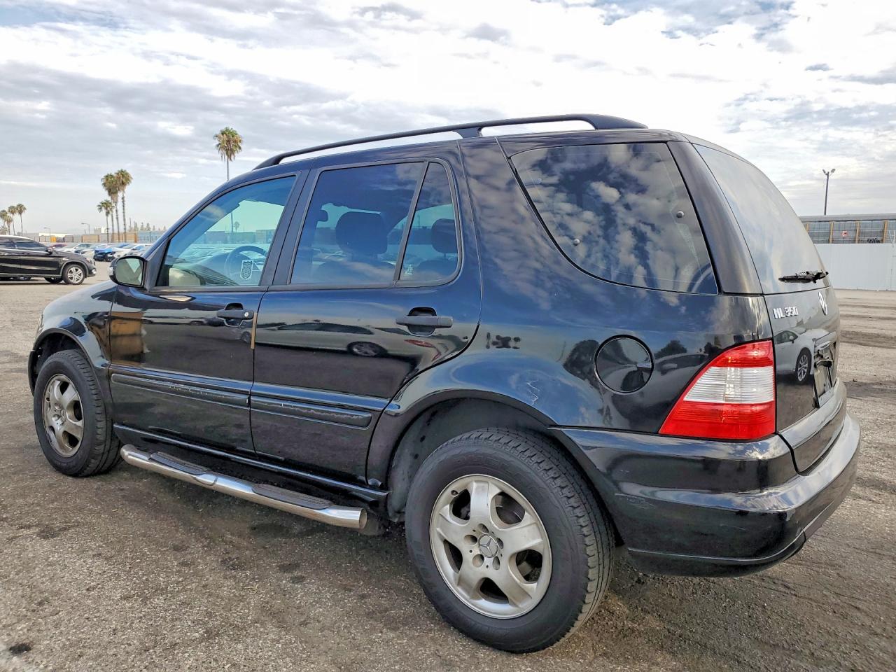 2003 Mercedes-benz Ml 350 Black vin: 4JGAB57E73A458478