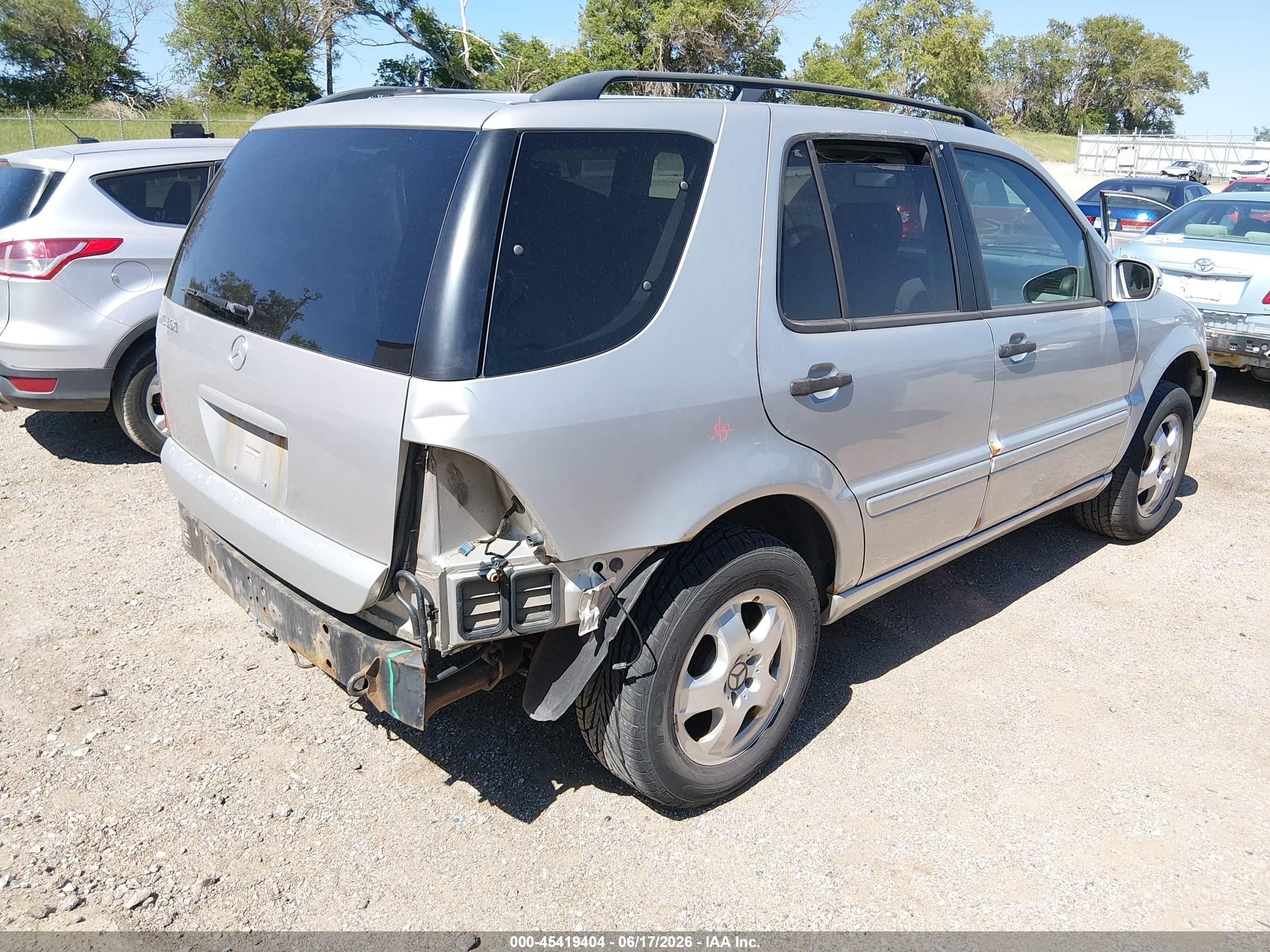 2003 Mercedes-benz Ml 350   Silver vin: 4JGAB57E83A412965
