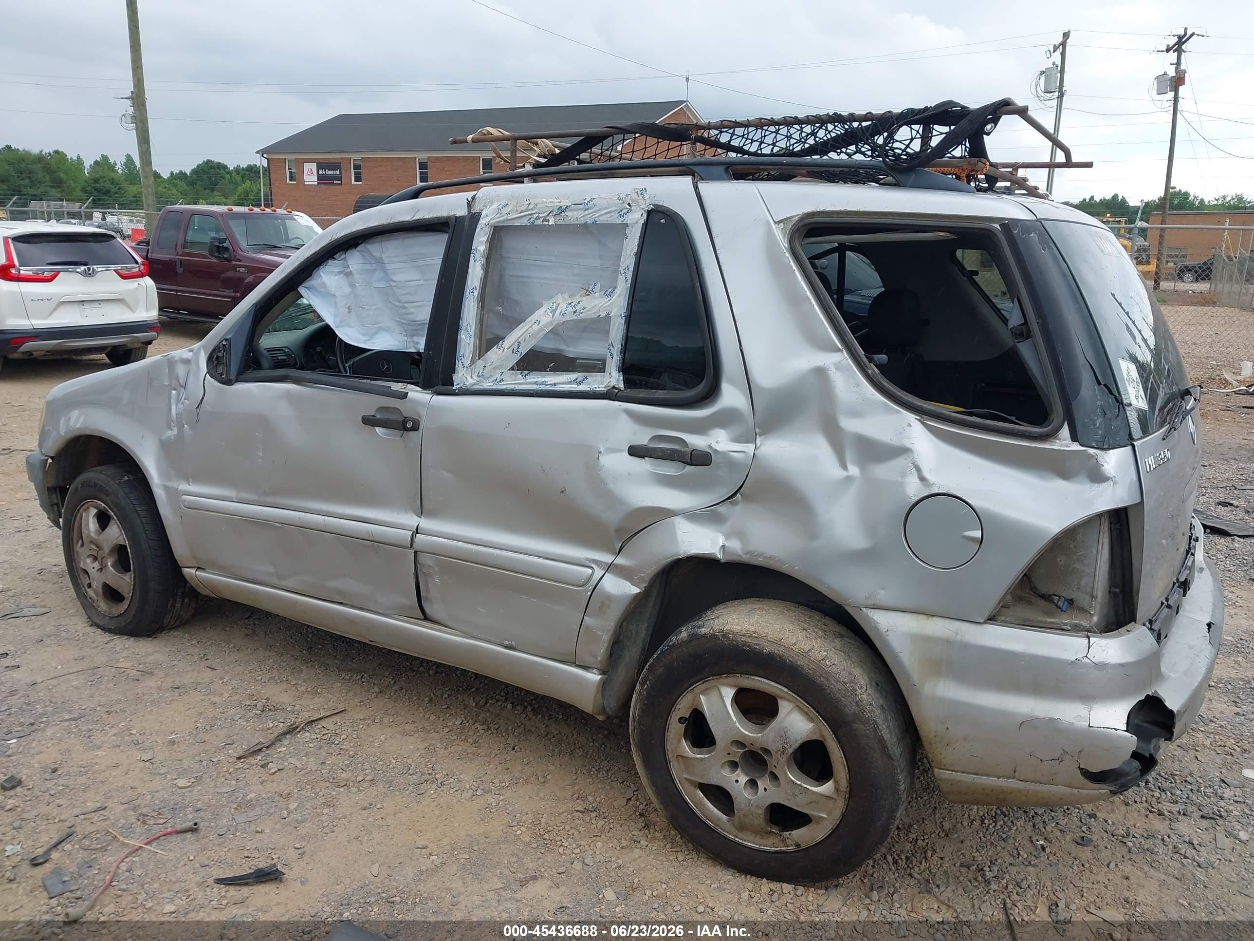 2004 Mercedes-benz Ml 350 4matic Silver vin: 4JGAB57E84A511027