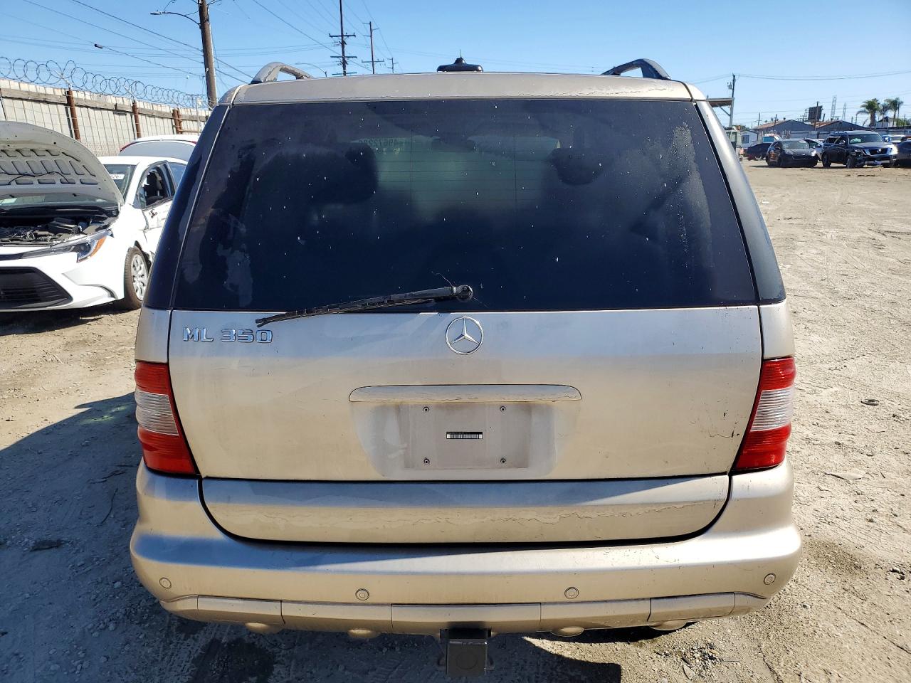 2003 Mercedes-benz Ml 350 Золотой vin: 4JGAB57E93A421111