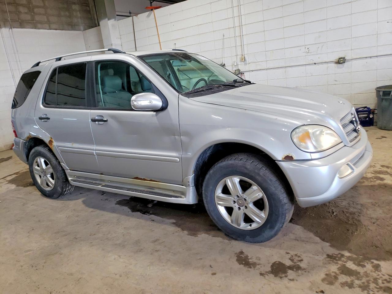 2005 Mercedes-benz Ml 350 Silver vin: 4JGAB57E95A569066