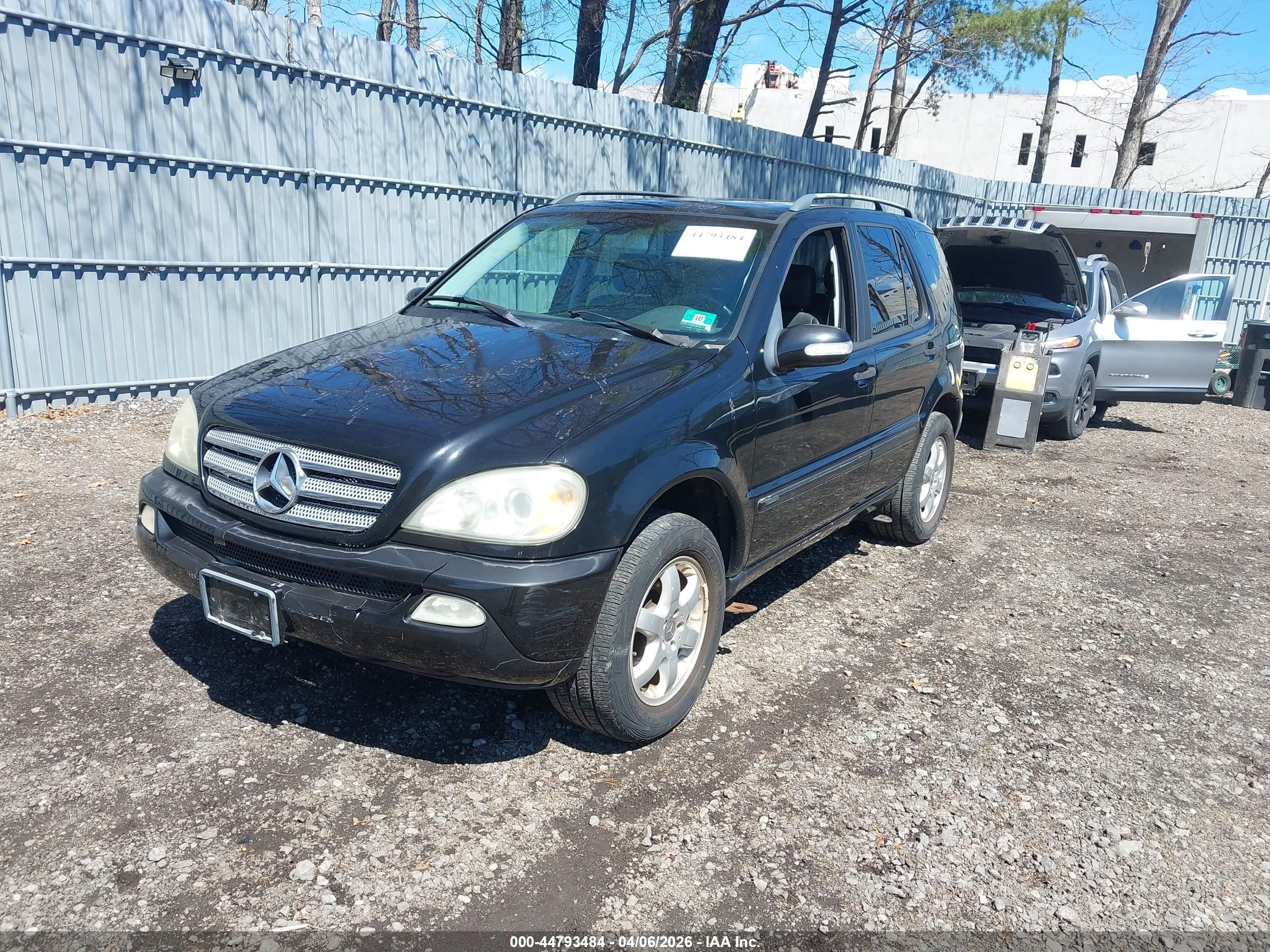 2003 Mercedes-benz Ml 350   Черный vin: 4JGAB57EX3A443876