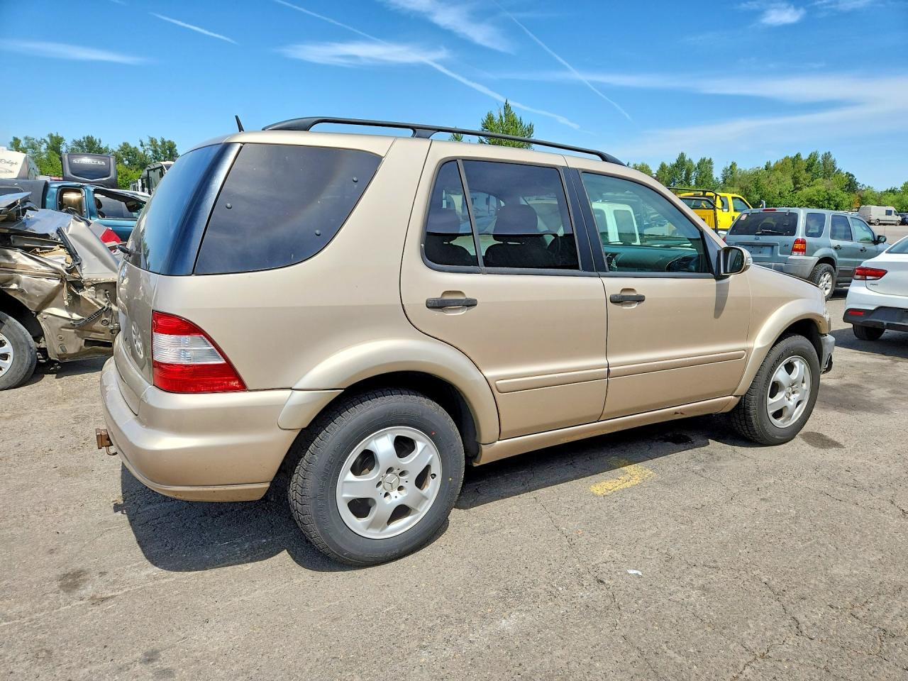 2004 Mercedes-benz Ml 350 Золотой vin: 4JGAB57EX4A502958