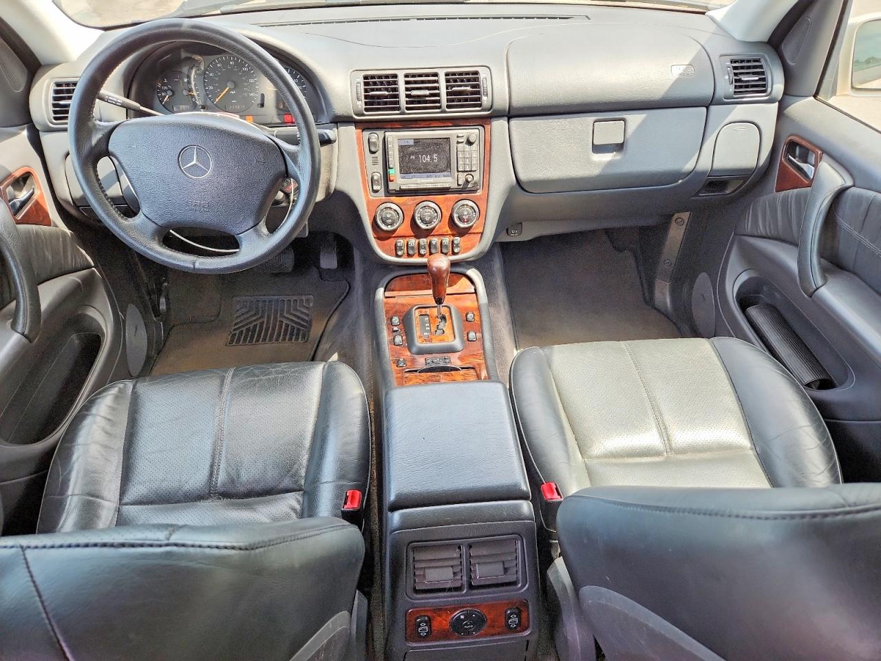 2004 Mercedes-benz Ml 350 Золотой vin: 4JGAB57EX4A502958