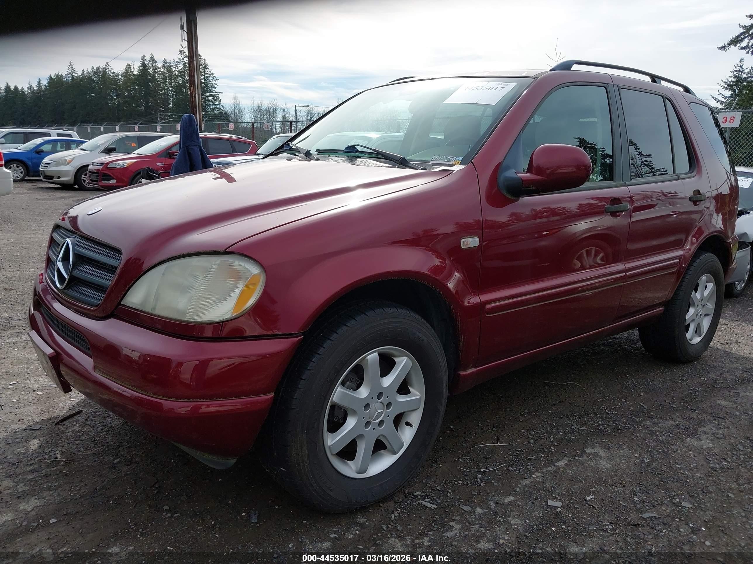 2001 Mercedes-benz Ml 430   Red vin: 4JGAB72E01A241905