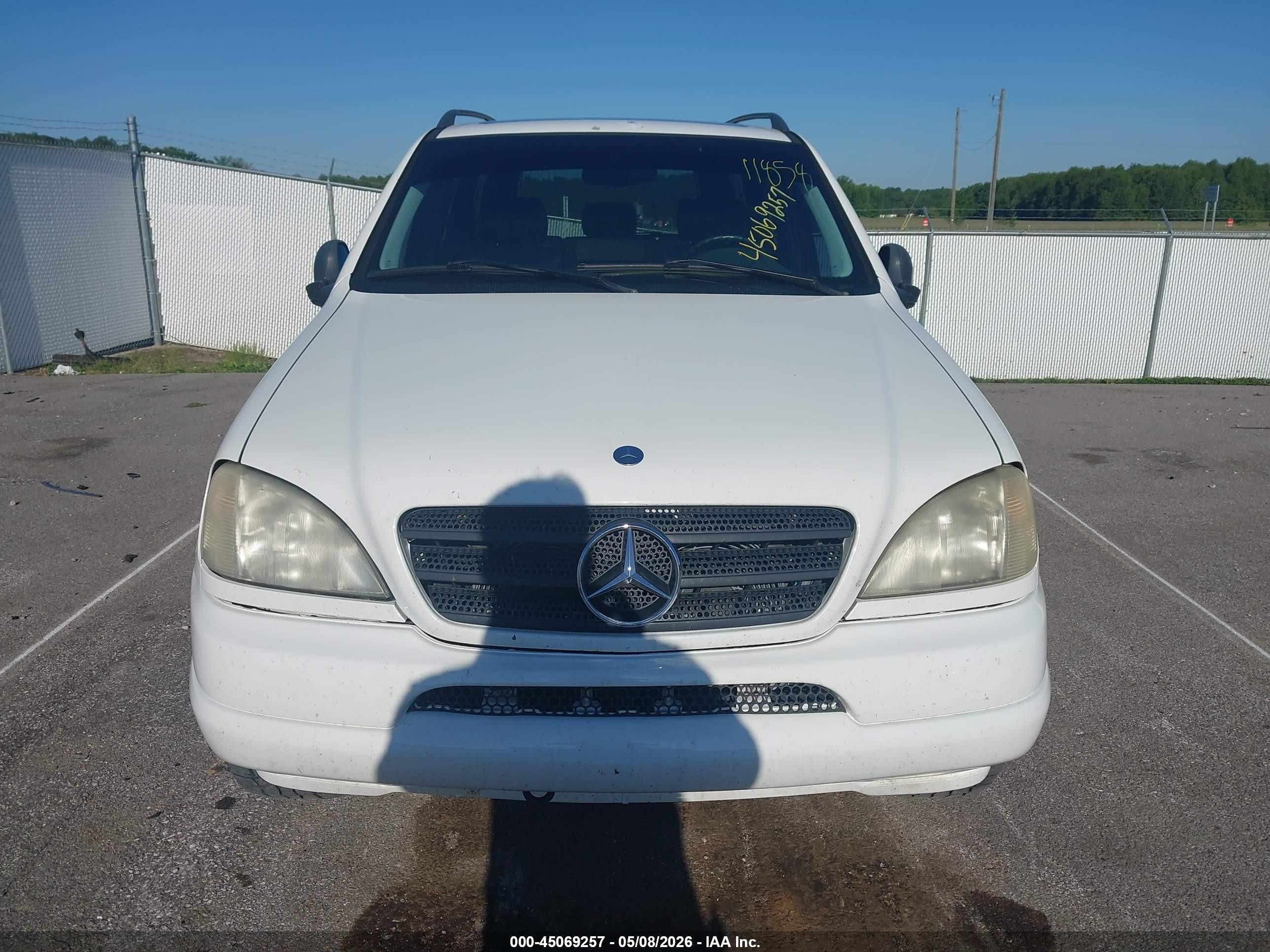1999 Mercedes-benz Ml 430   Белый vin: 4JGAB72E1XA076648