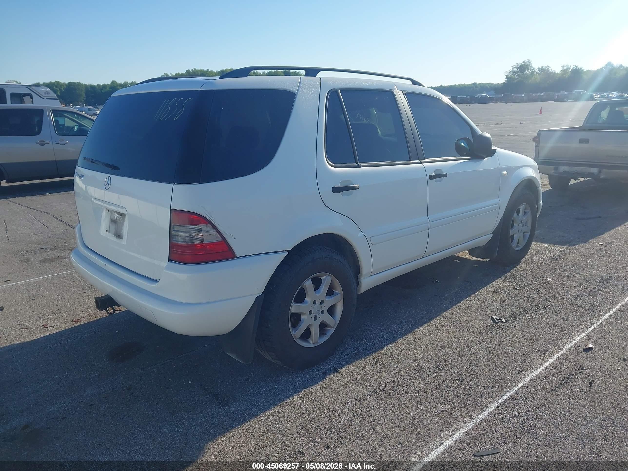 1999 Mercedes-benz Ml 430   Белый vin: 4JGAB72E1XA076648