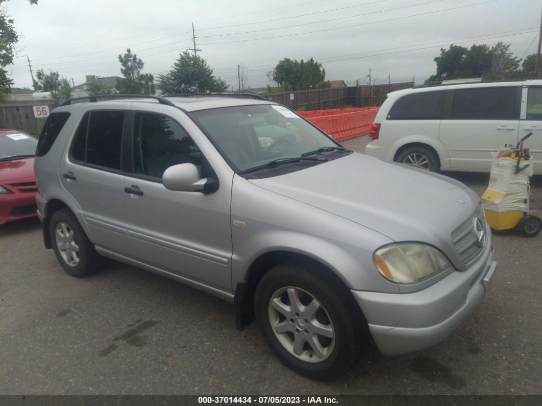 2000 Mercedes-benz Ml 430 Silver vin: 4JGAB72E1YA159109