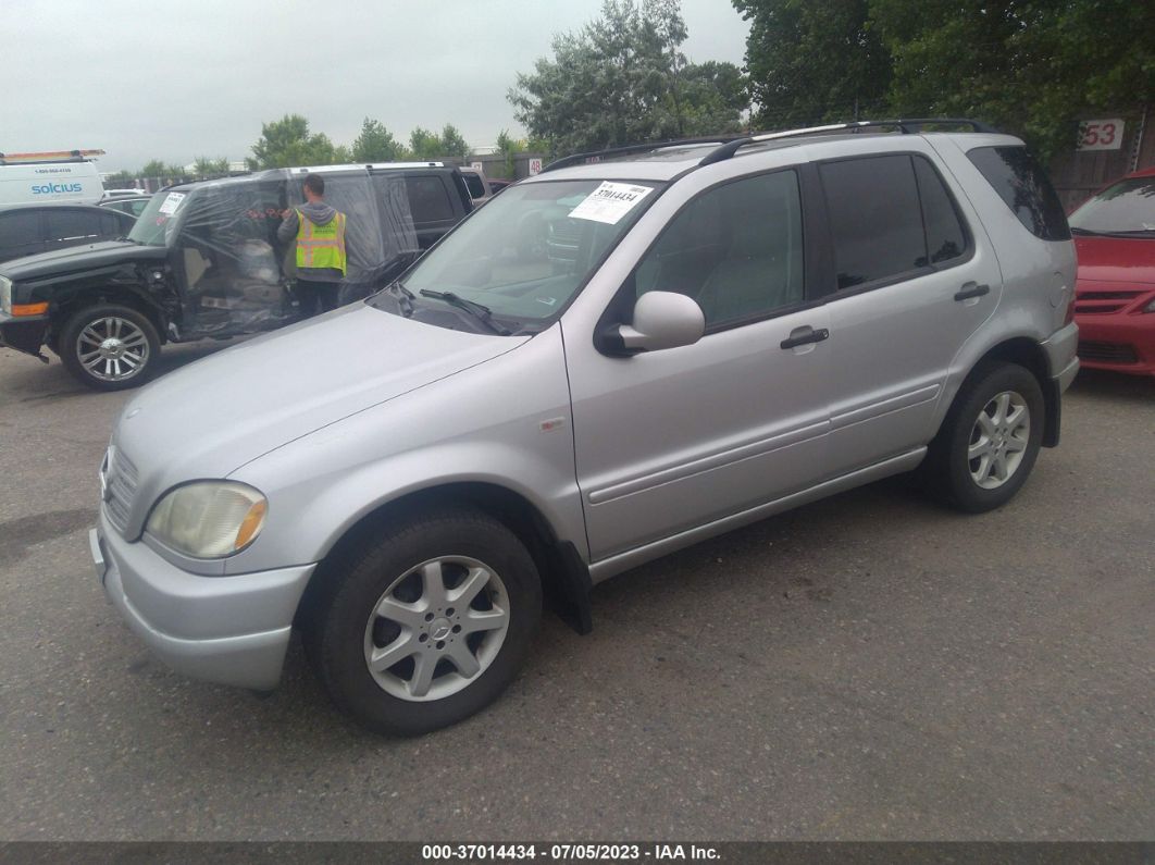 2000 Mercedes-benz Ml 430 Silver vin: 4JGAB72E1YA159109