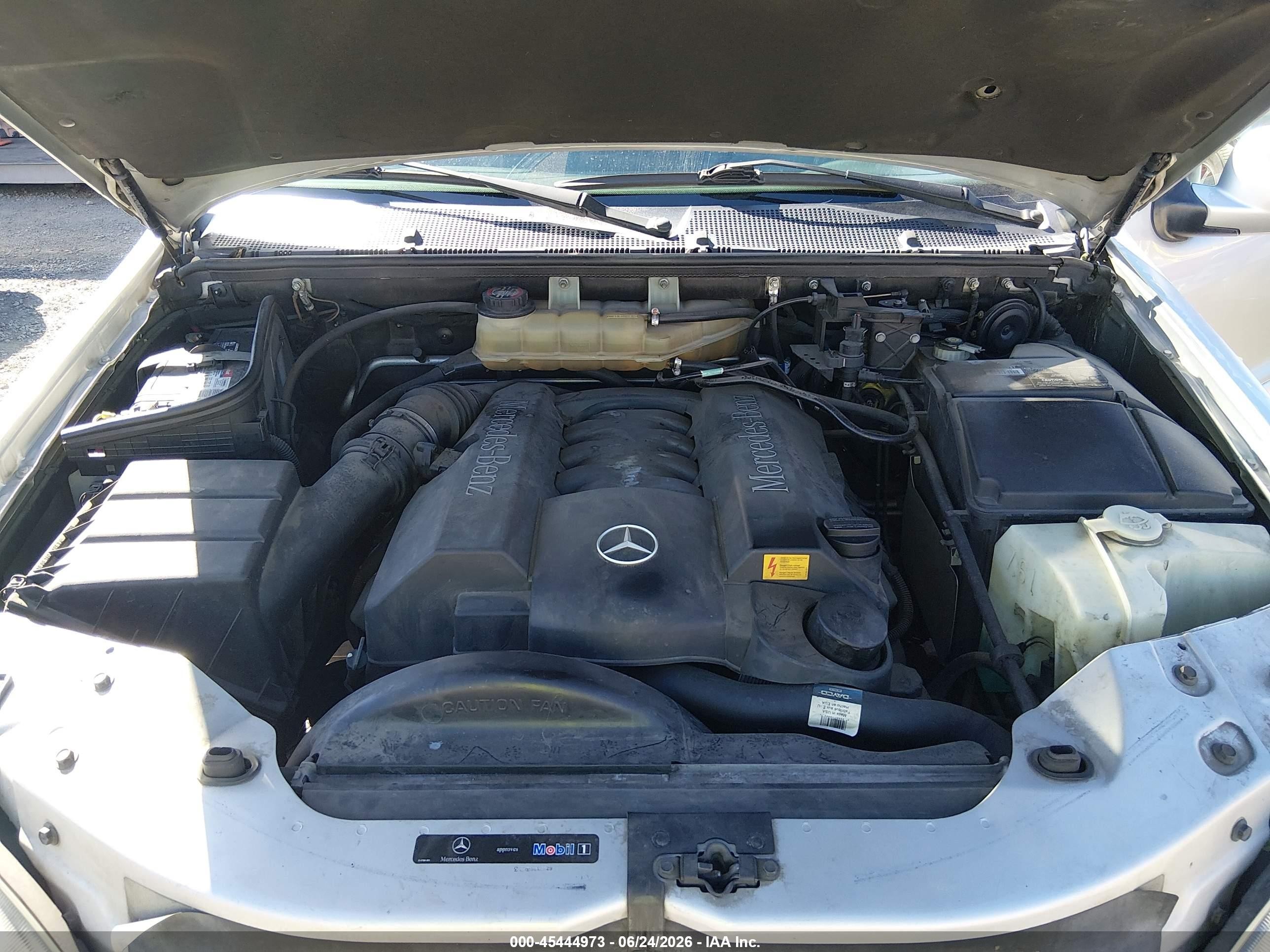 2000 Mercedes-benz Ml 430   Silver vin: 4JGAB72E1YA205697
