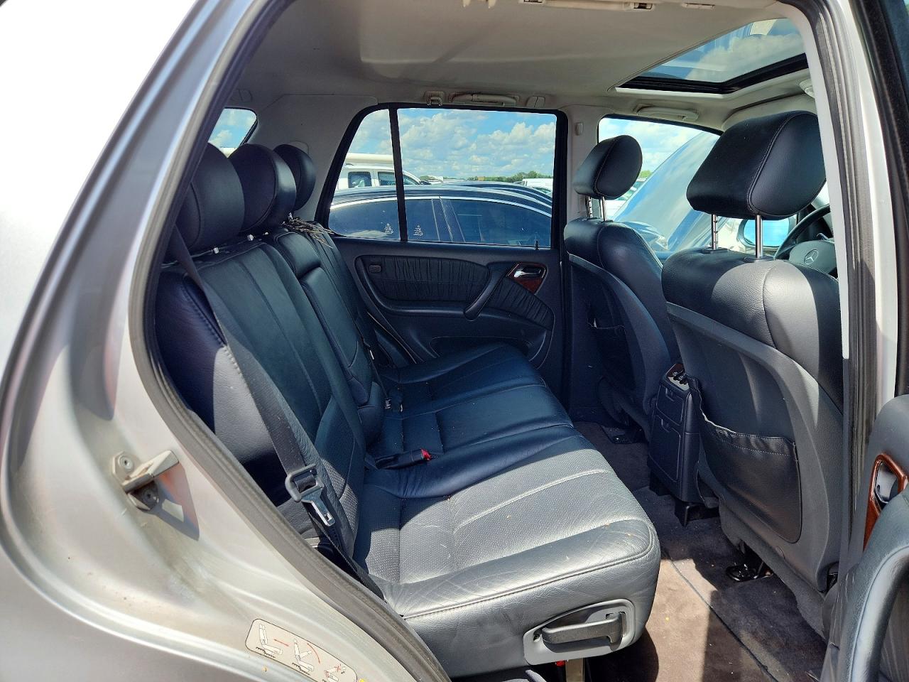 2001 Mercedes-benz Ml 430 Серебряный vin: 4JGAB72E21A280348