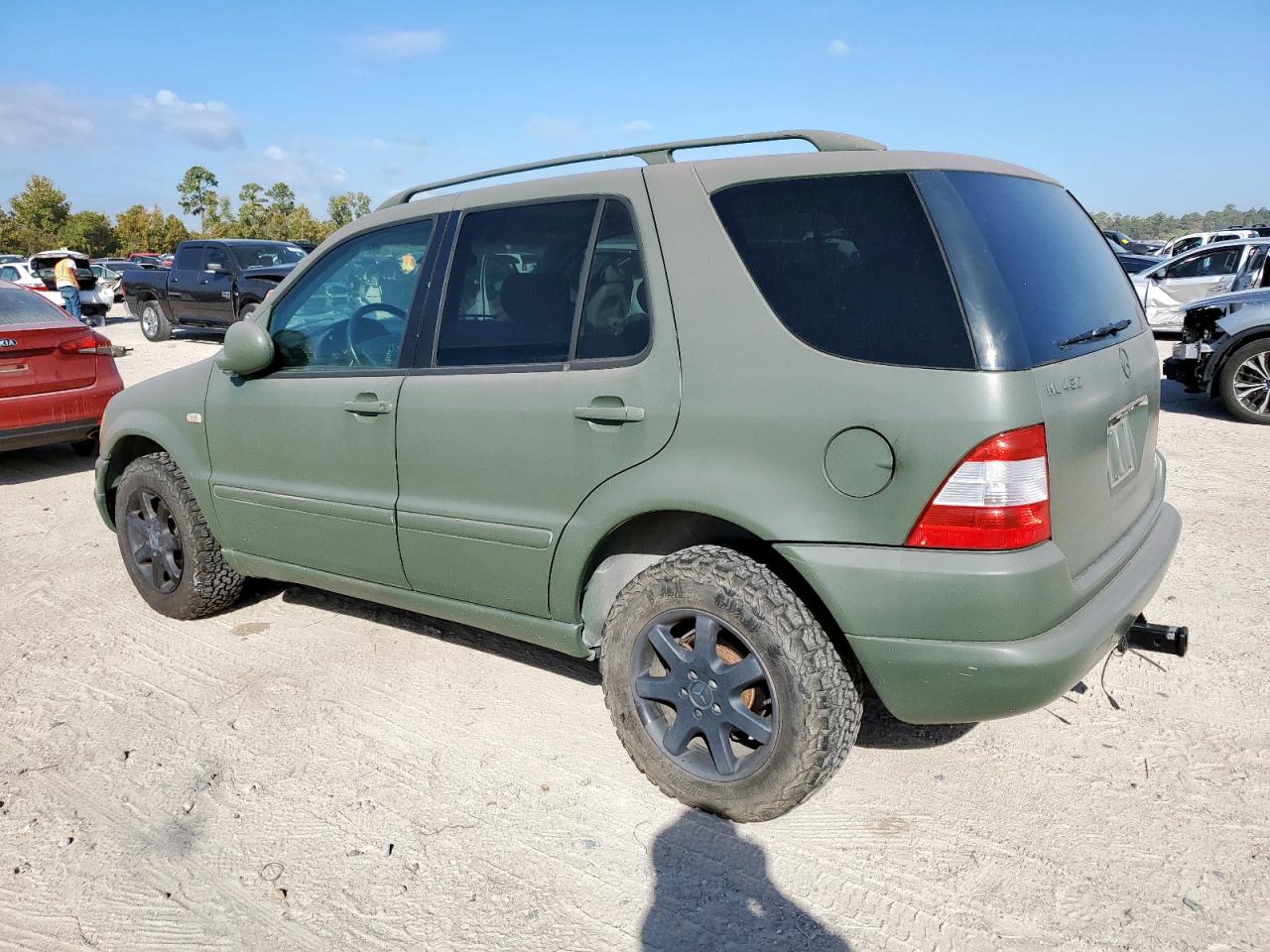 1999 Mercedes-benz Ml 430 Зеленый vin: 4JGAB72E2XA098917