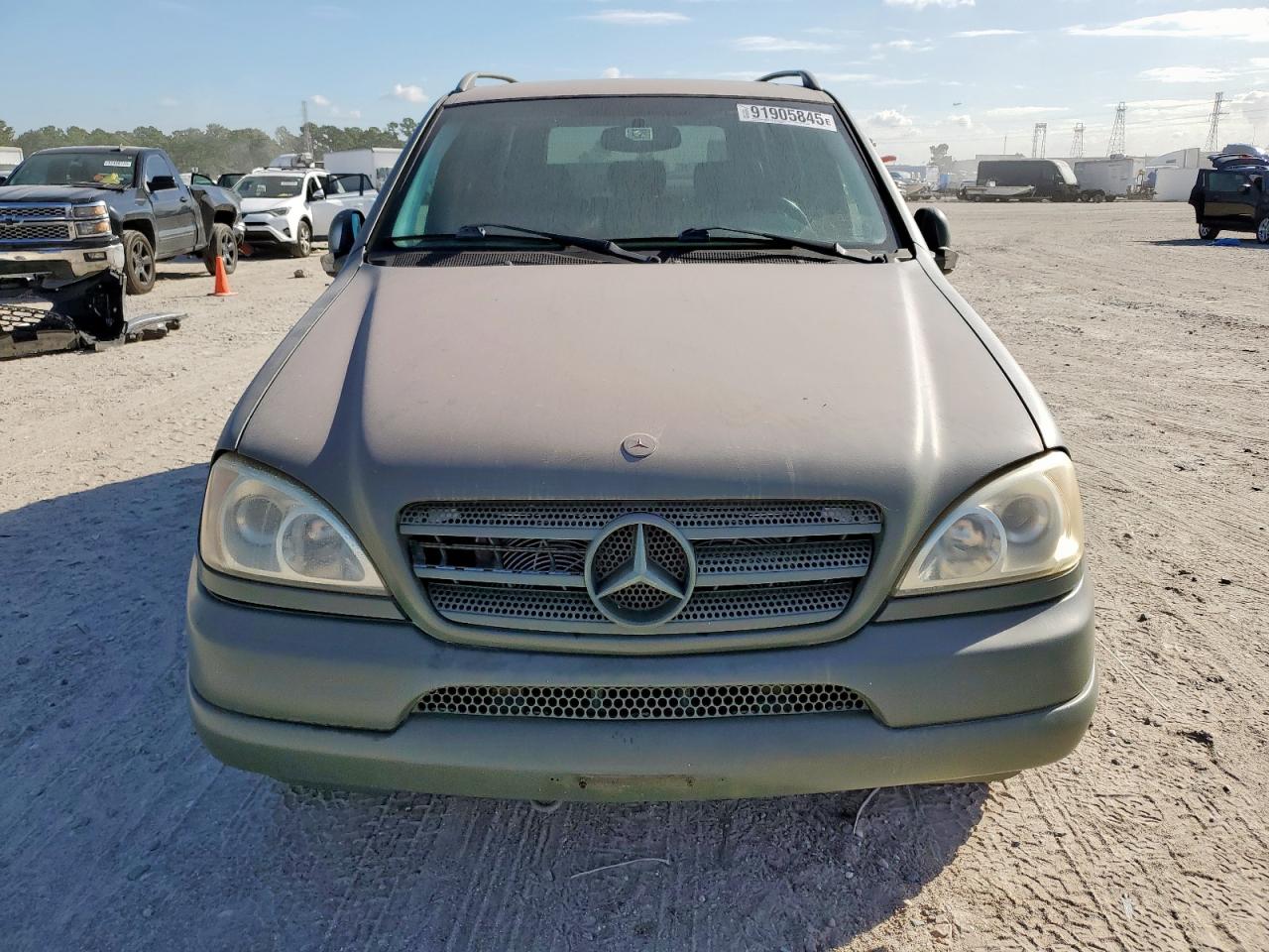 1999 Mercedes-benz Ml 430 Зеленый vin: 4JGAB72E2XA098917