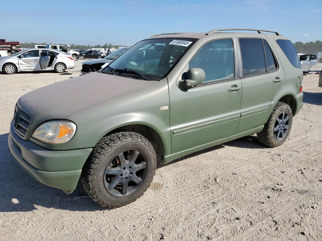 1999 Mercedes-benz Ml 430 Зеленый vin: 4JGAB72E2XA098917