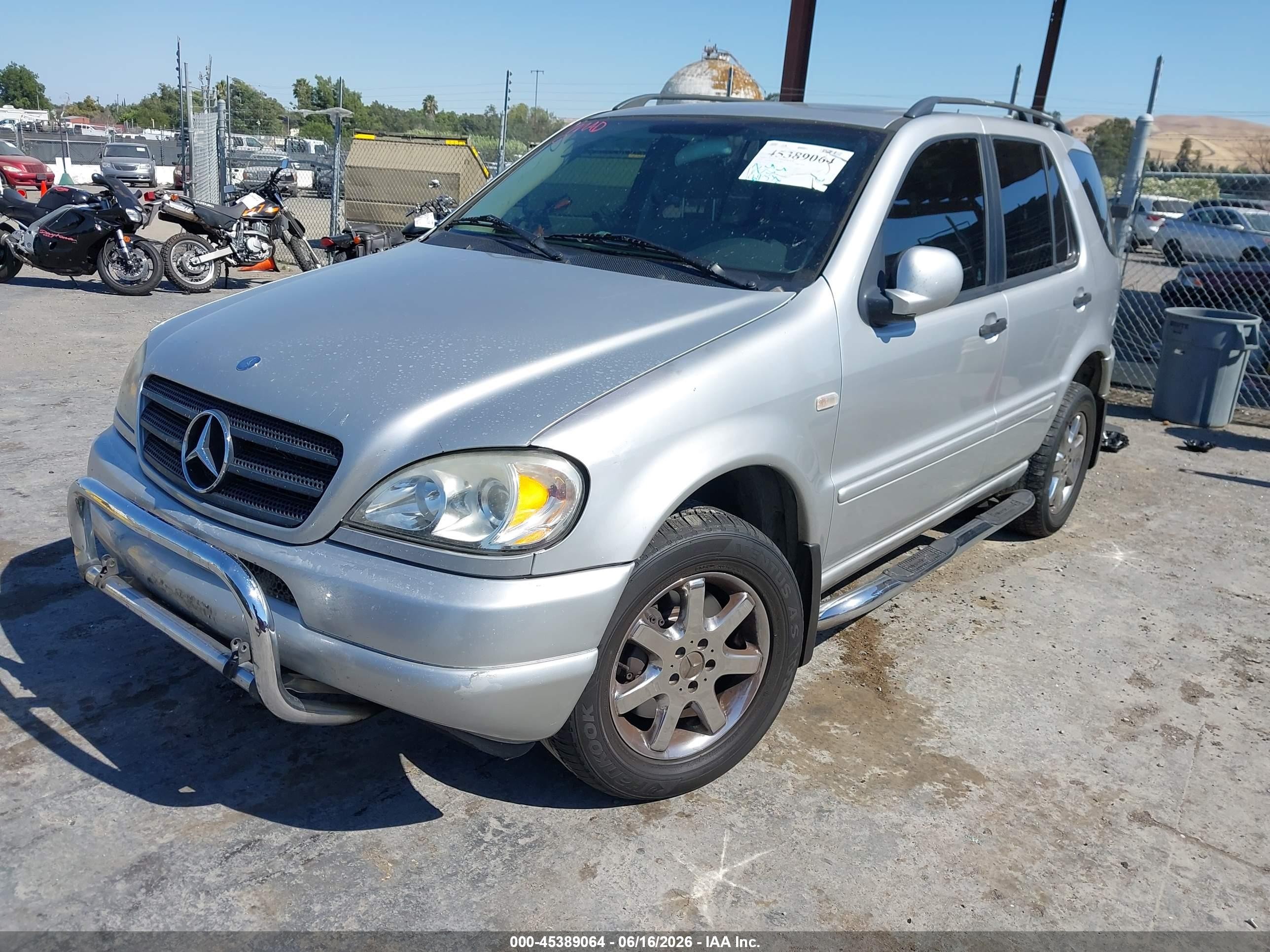 2000 Mercedes-benz Ml 430   Gray vin: 4JGAB72E4YA167446