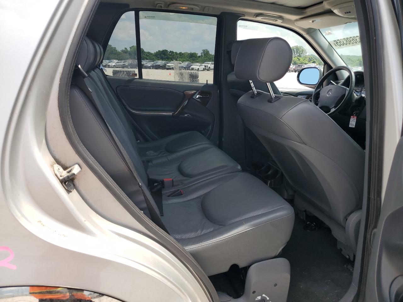 1999 Mercedes-benz Ml 430 Silver vin: 4JGAB72E5XA098183
