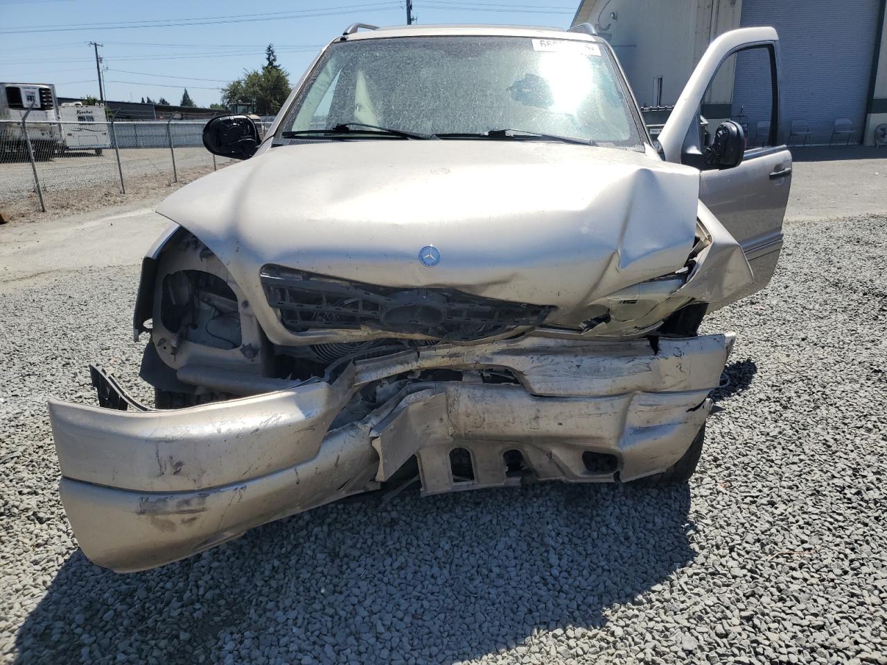 2001 Mercedes-benz Ml 430 Beige vin: 4JGAB72E61A242380