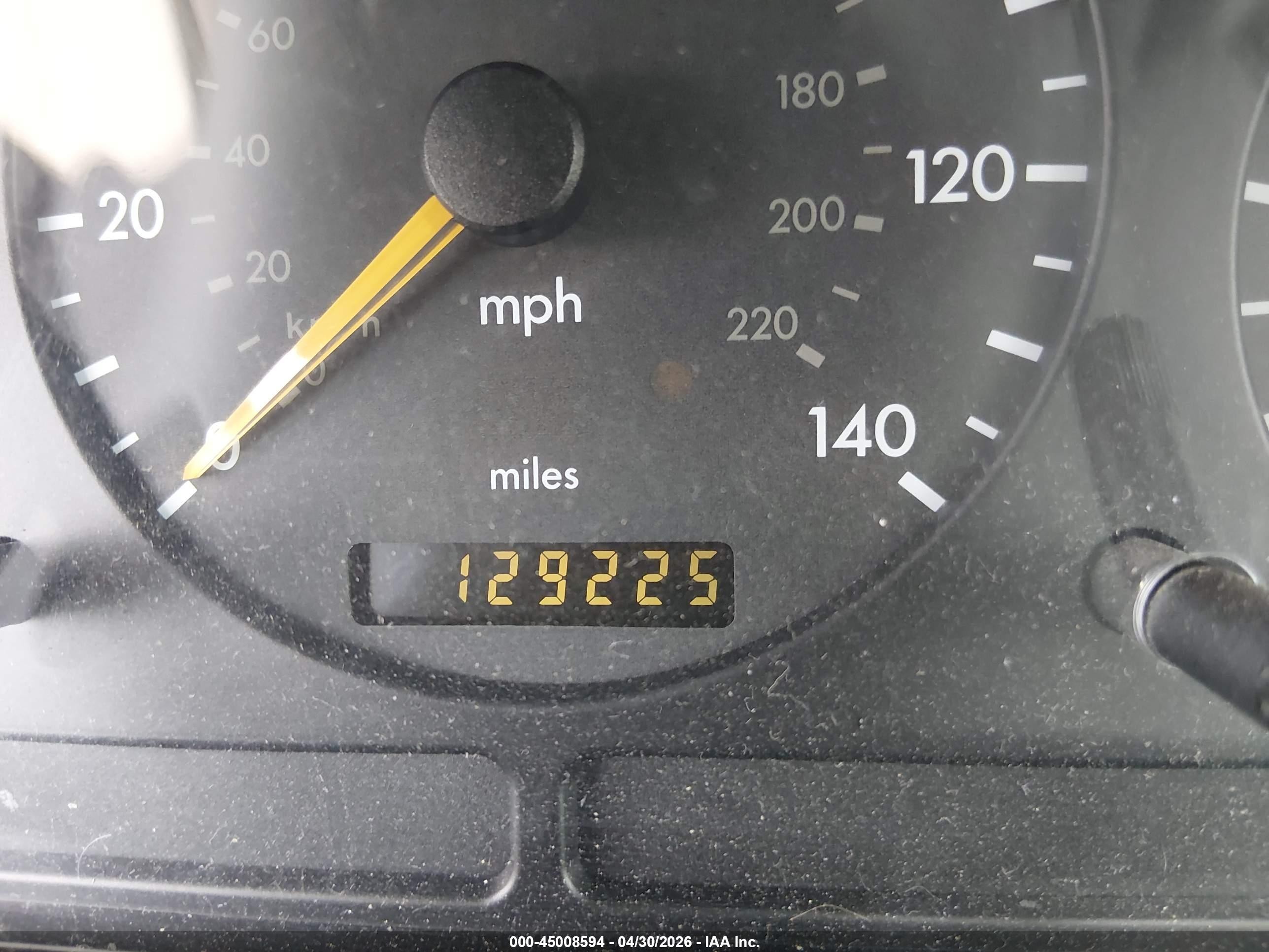2001 Mercedes-benz Ml 430   Серебряный vin: 4JGAB72E61A278800