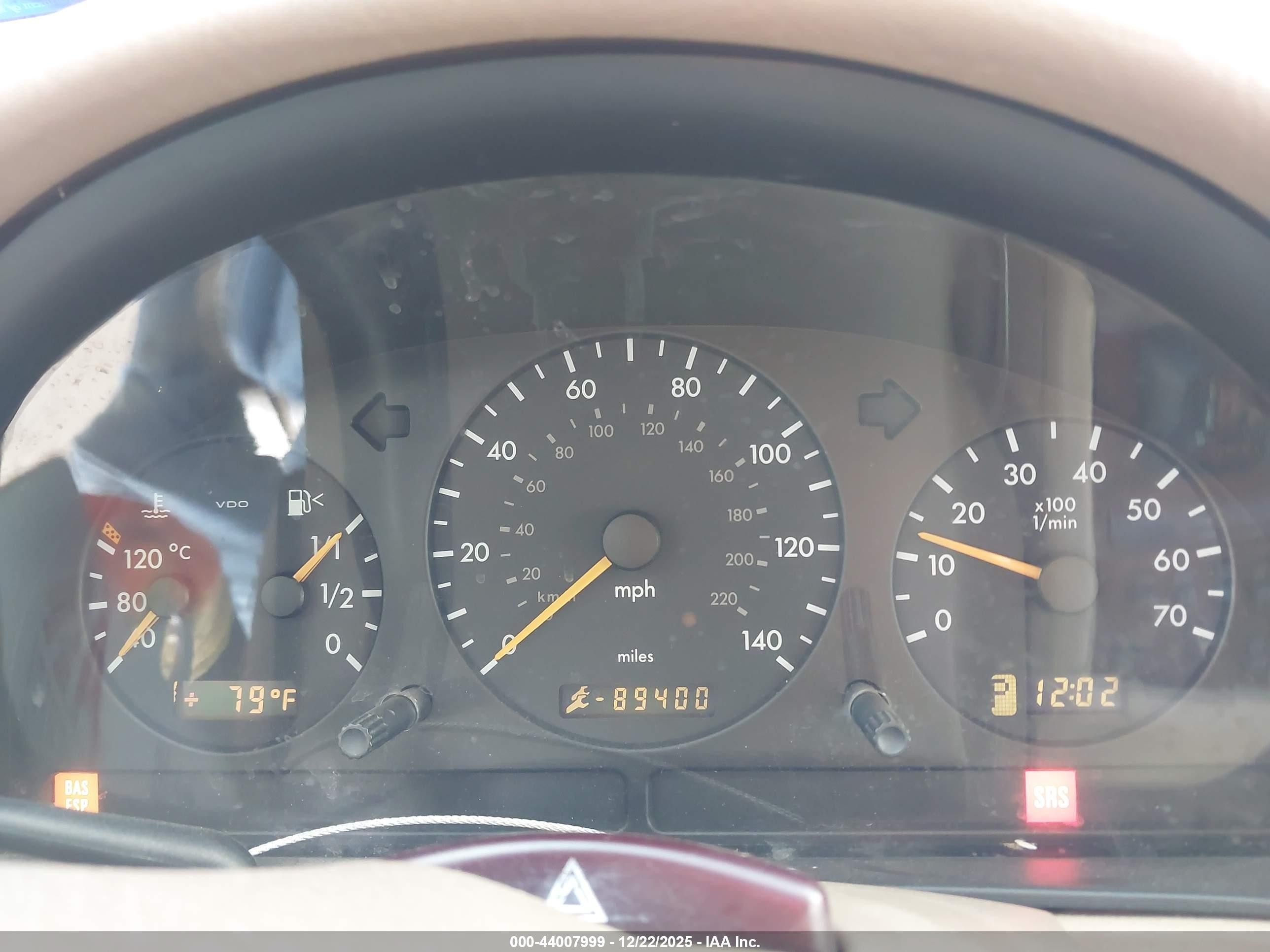 2001 Mercedes-benz Ml 430   White vin: 4JGAB72E71A269801