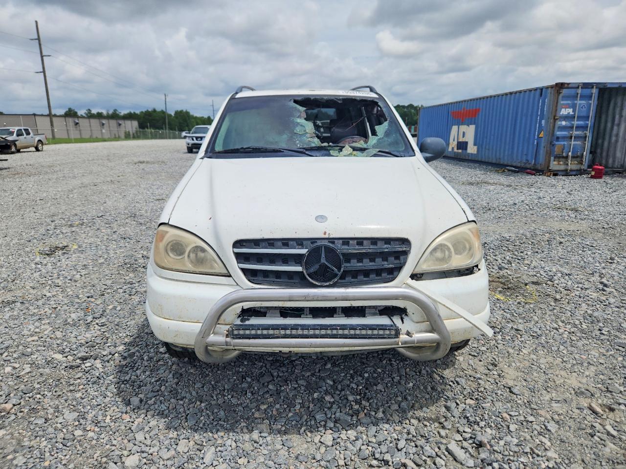 1999 Mercedes-benz Ml 430 White vin: 4JGAB72E7XA085452