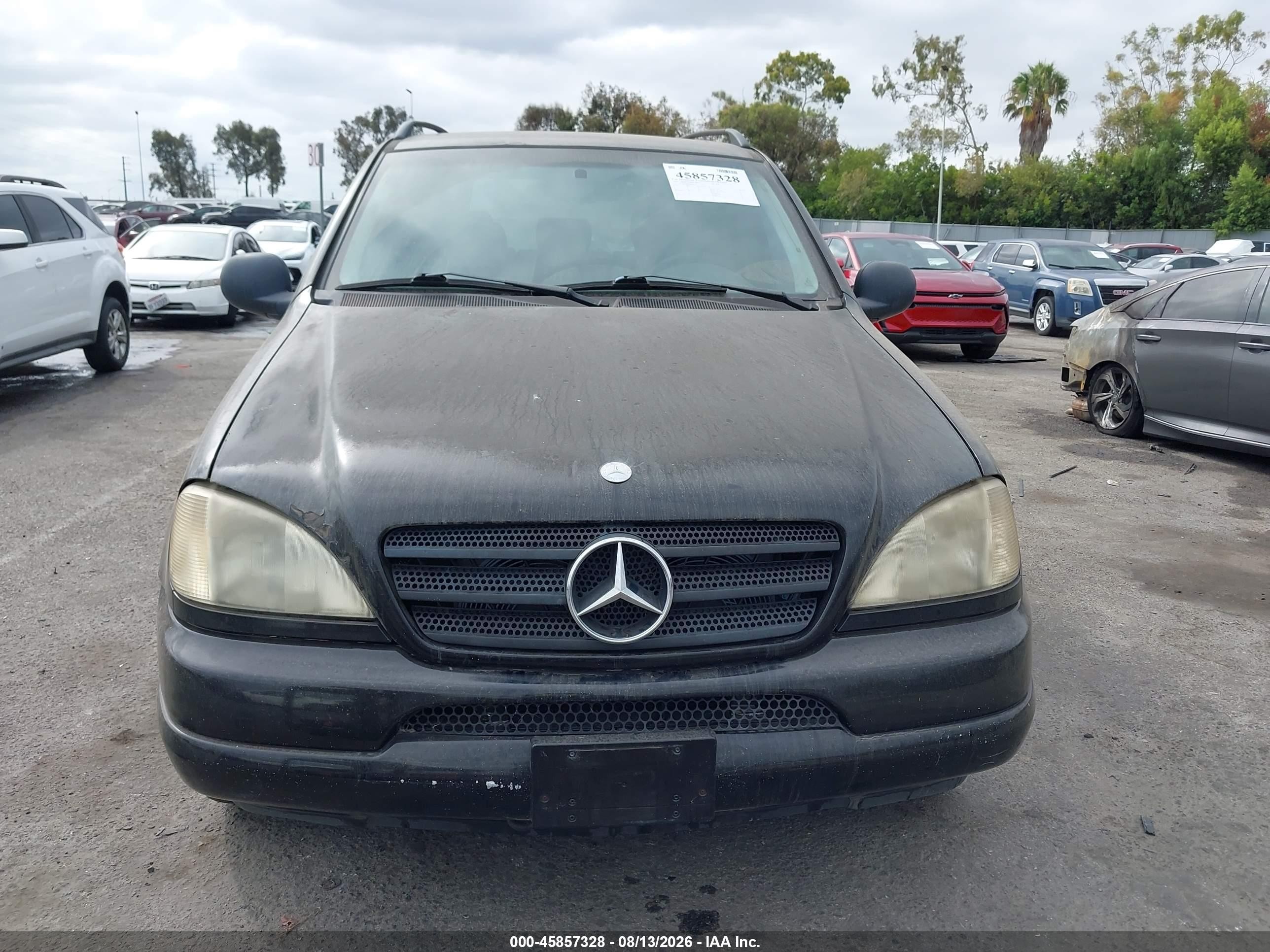 1999 Mercedes-benz Ml 430   Black vin: 4JGAB72E8XA084729