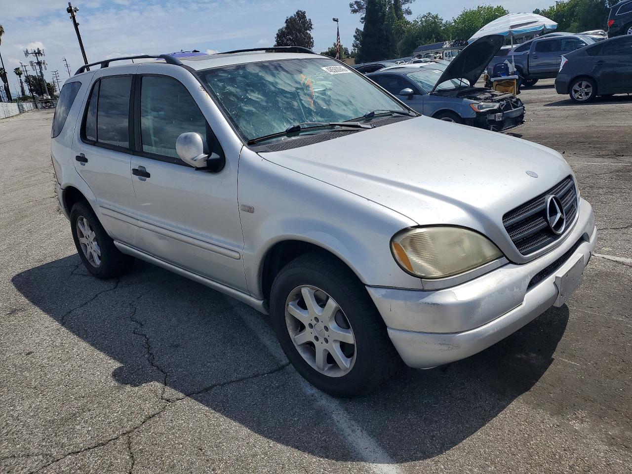 2001 Mercedes Benz Ml 430 Серебряный vin: 4JGAB72E91A252630