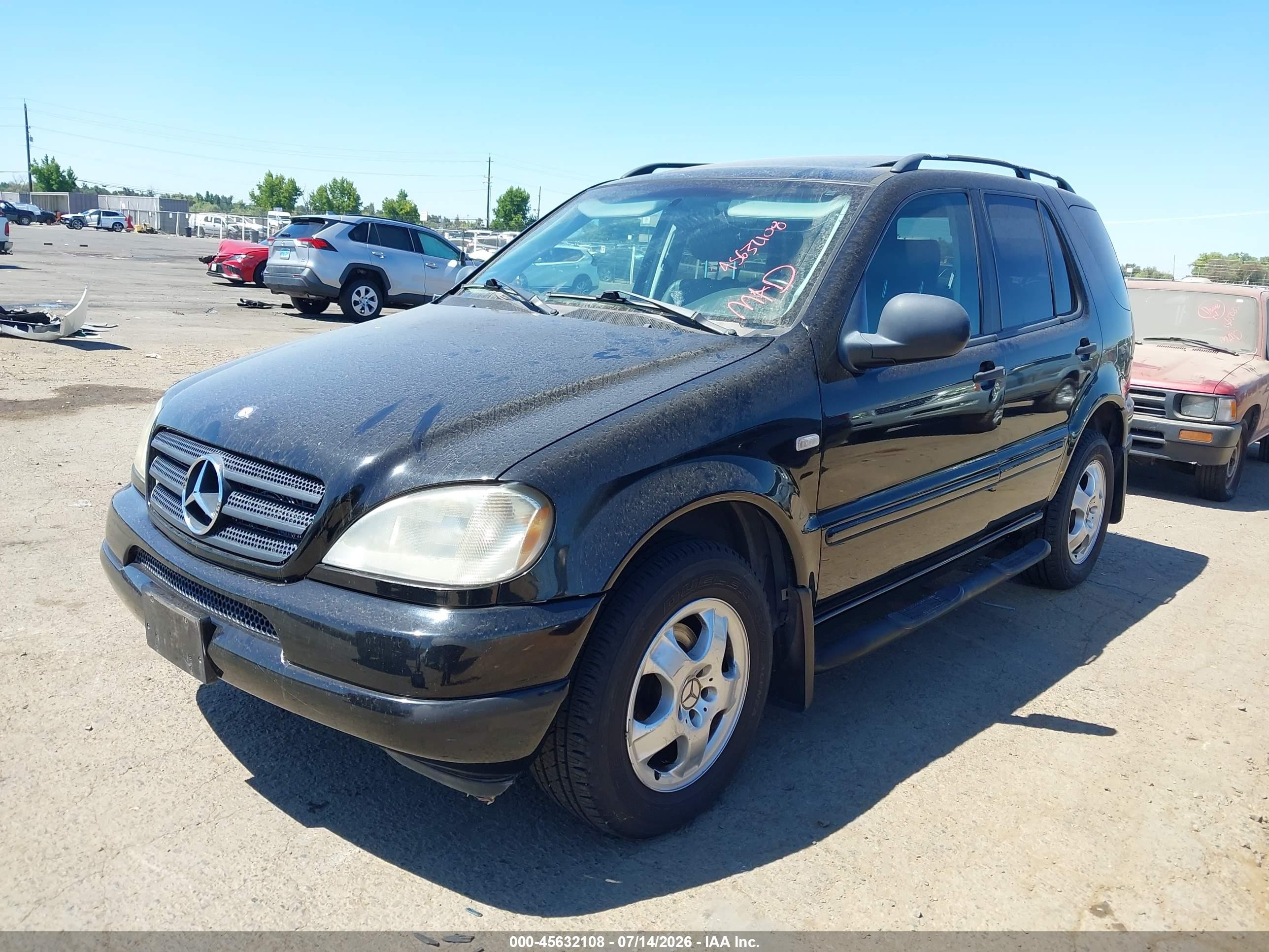 1999 Mercedes-benz Ml 430   Black vin: 4JGAB72E9XA131962