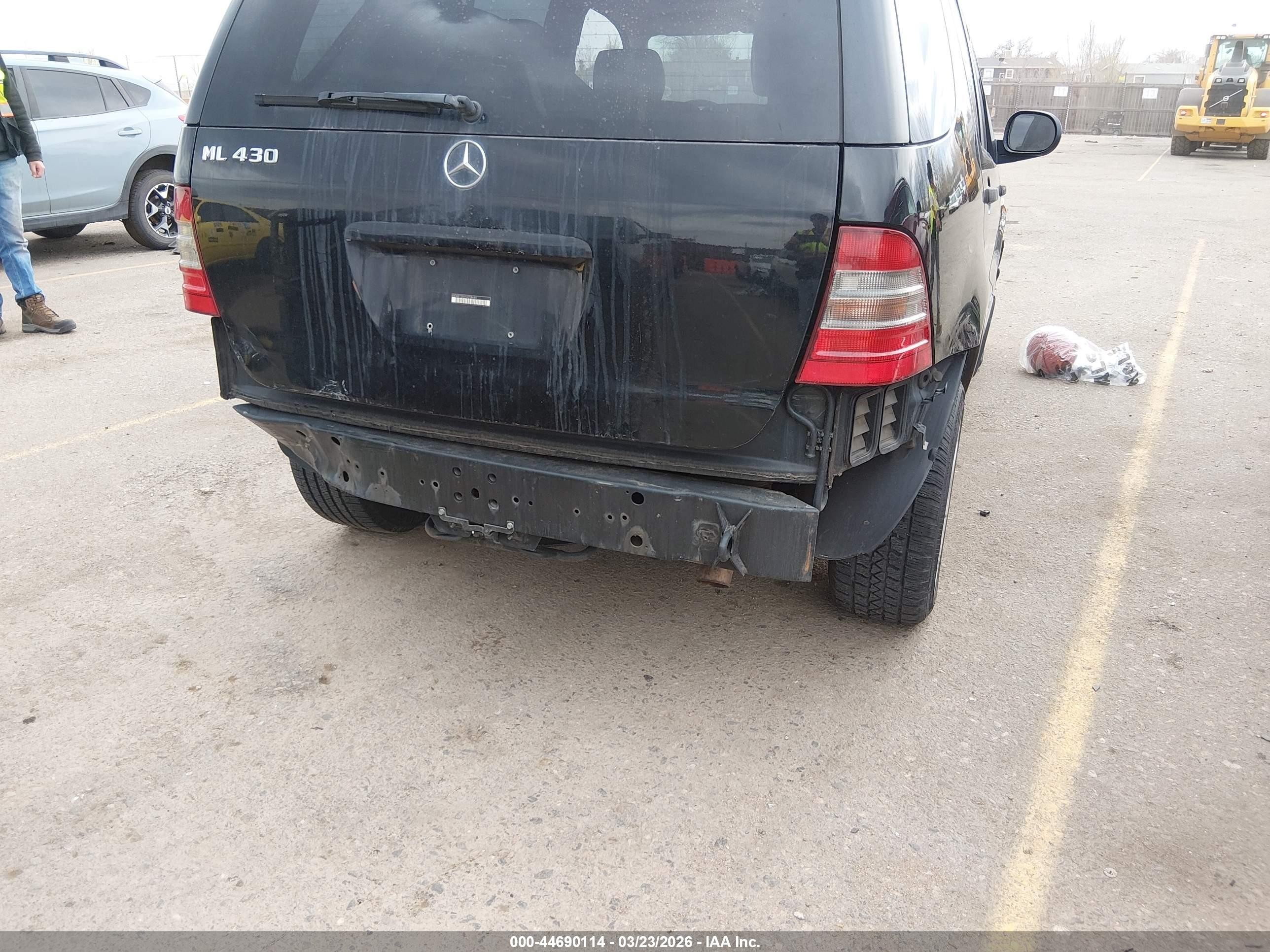 2001 Mercedes-benz Ml 430   Черный vin: 4JGAB72EX1A258680