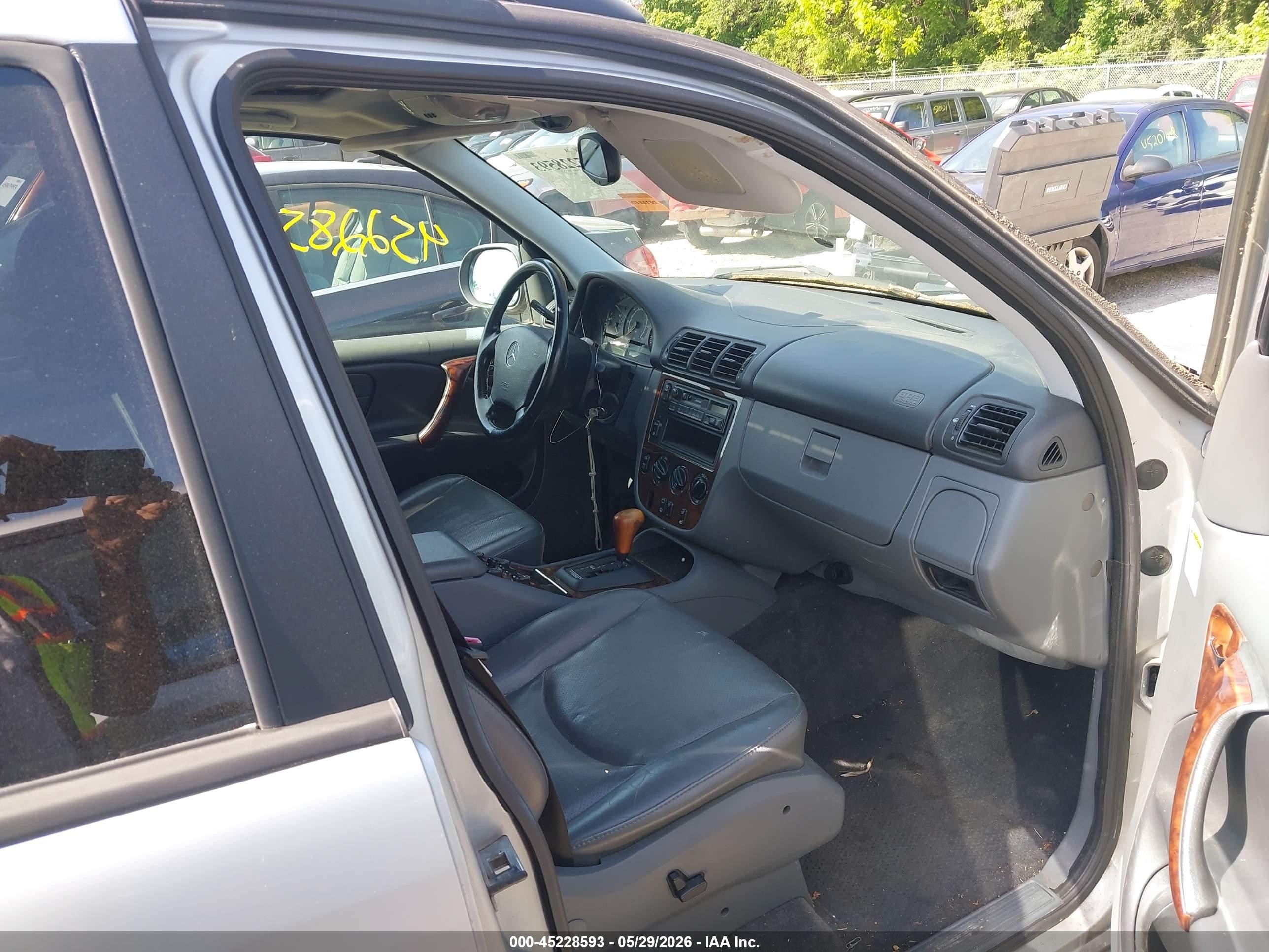 1999 Mercedes-benz Ml 430   Серебряный vin: 4JGAB72EXXA078849