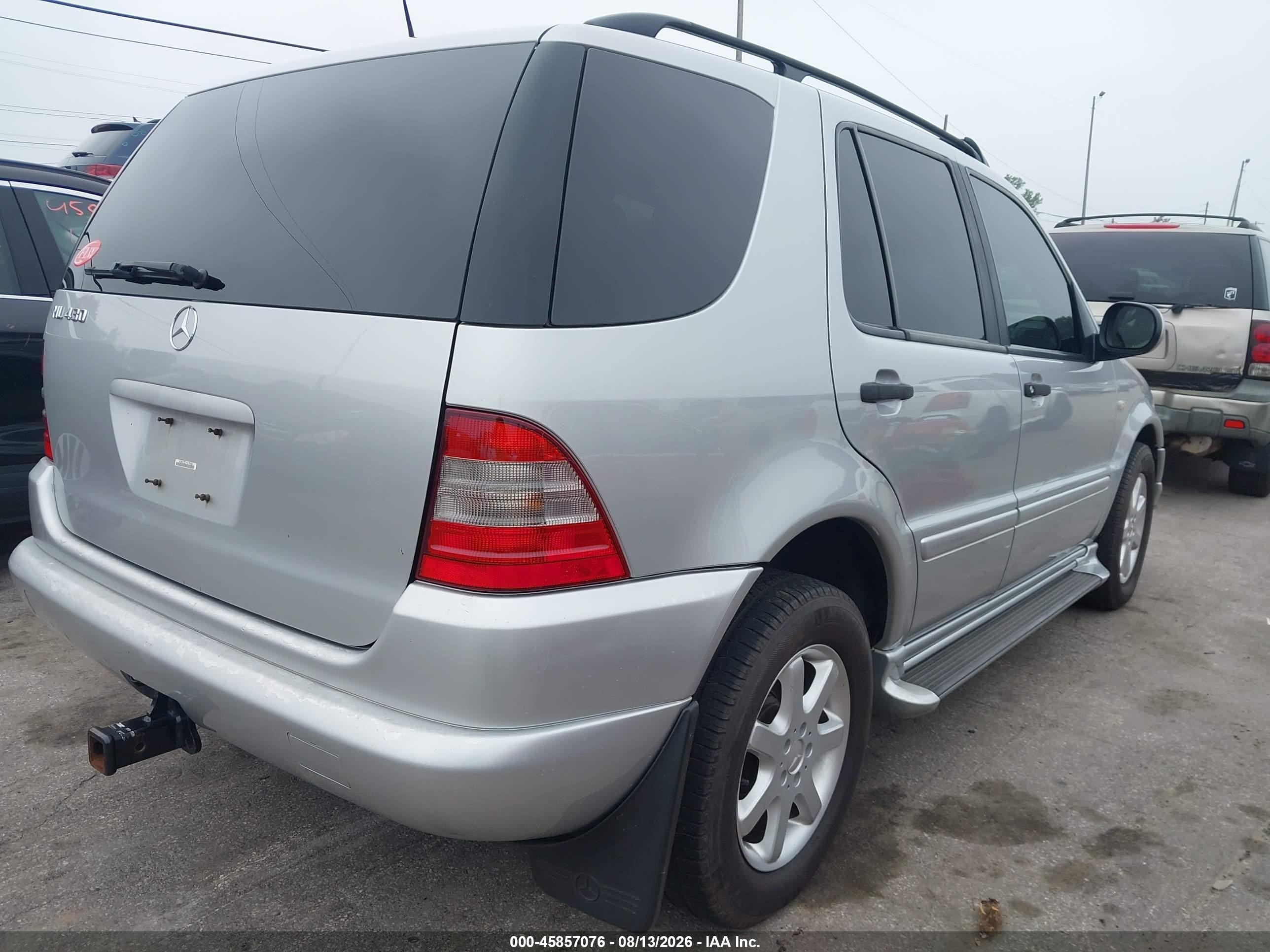 2000 Mercedes-benz Ml 430   Silver vin: 4JGAB72EXYA178466