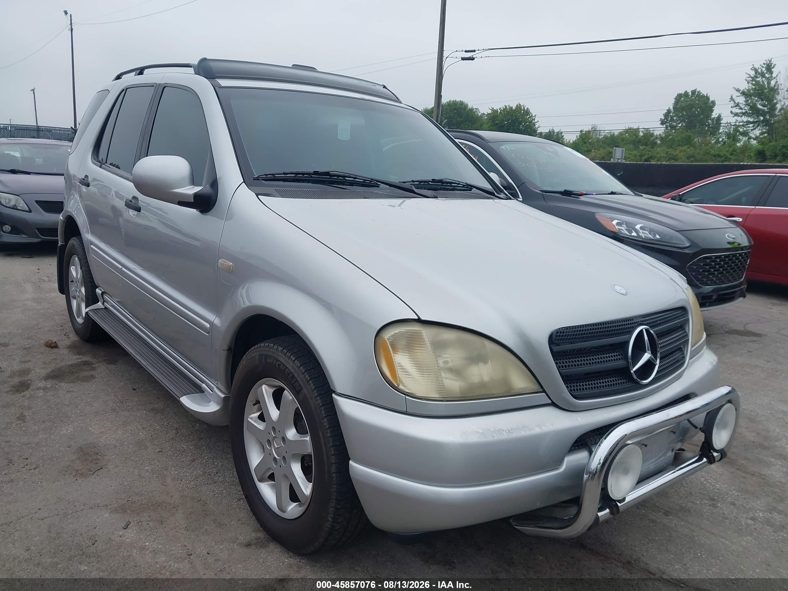 2000 Mercedes-benz Ml 430   Silver vin: 4JGAB72EXYA178466