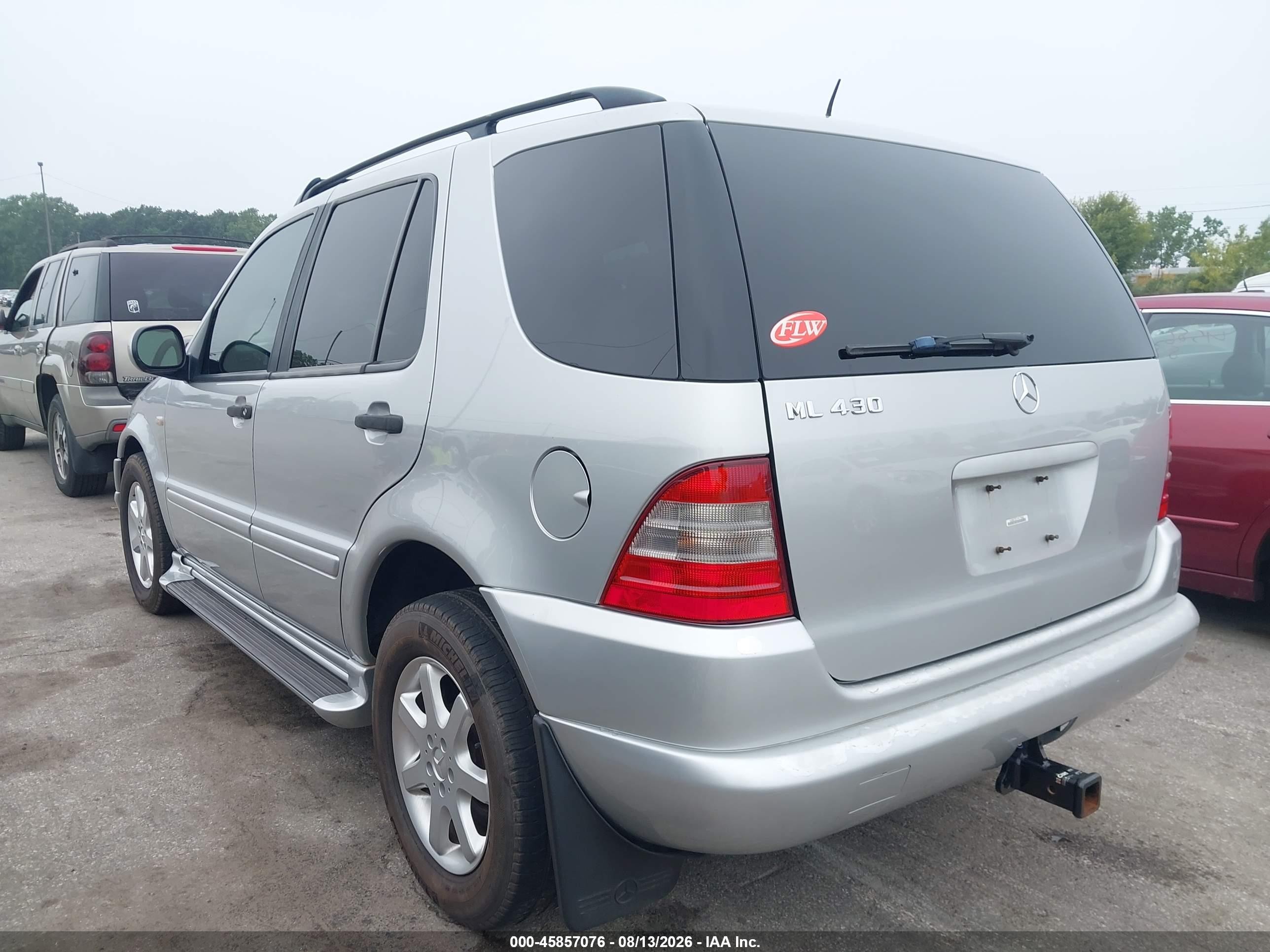 2000 Mercedes-benz Ml 430   Silver vin: 4JGAB72EXYA178466
