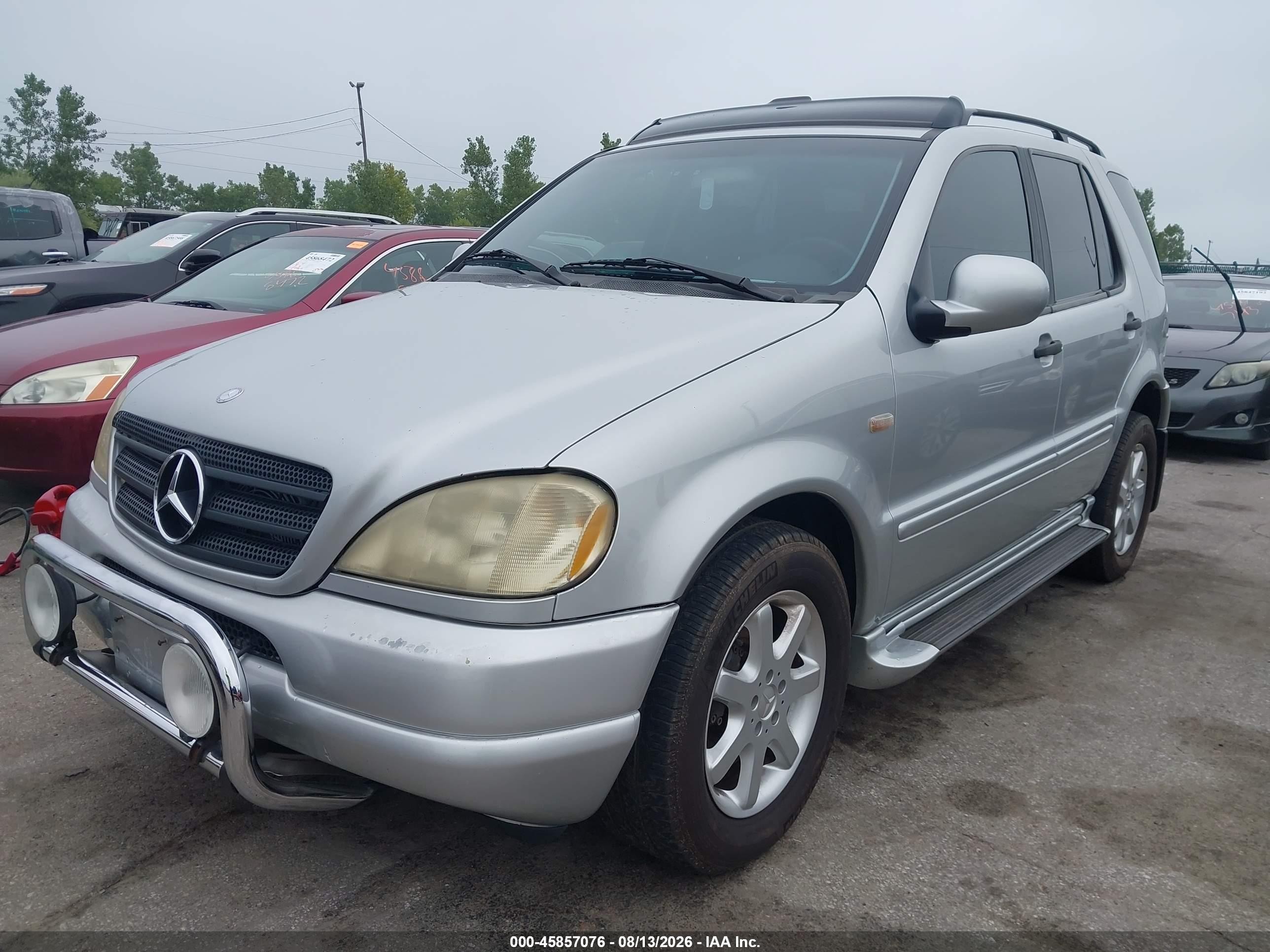 2000 Mercedes-benz Ml 430   Silver vin: 4JGAB72EXYA178466