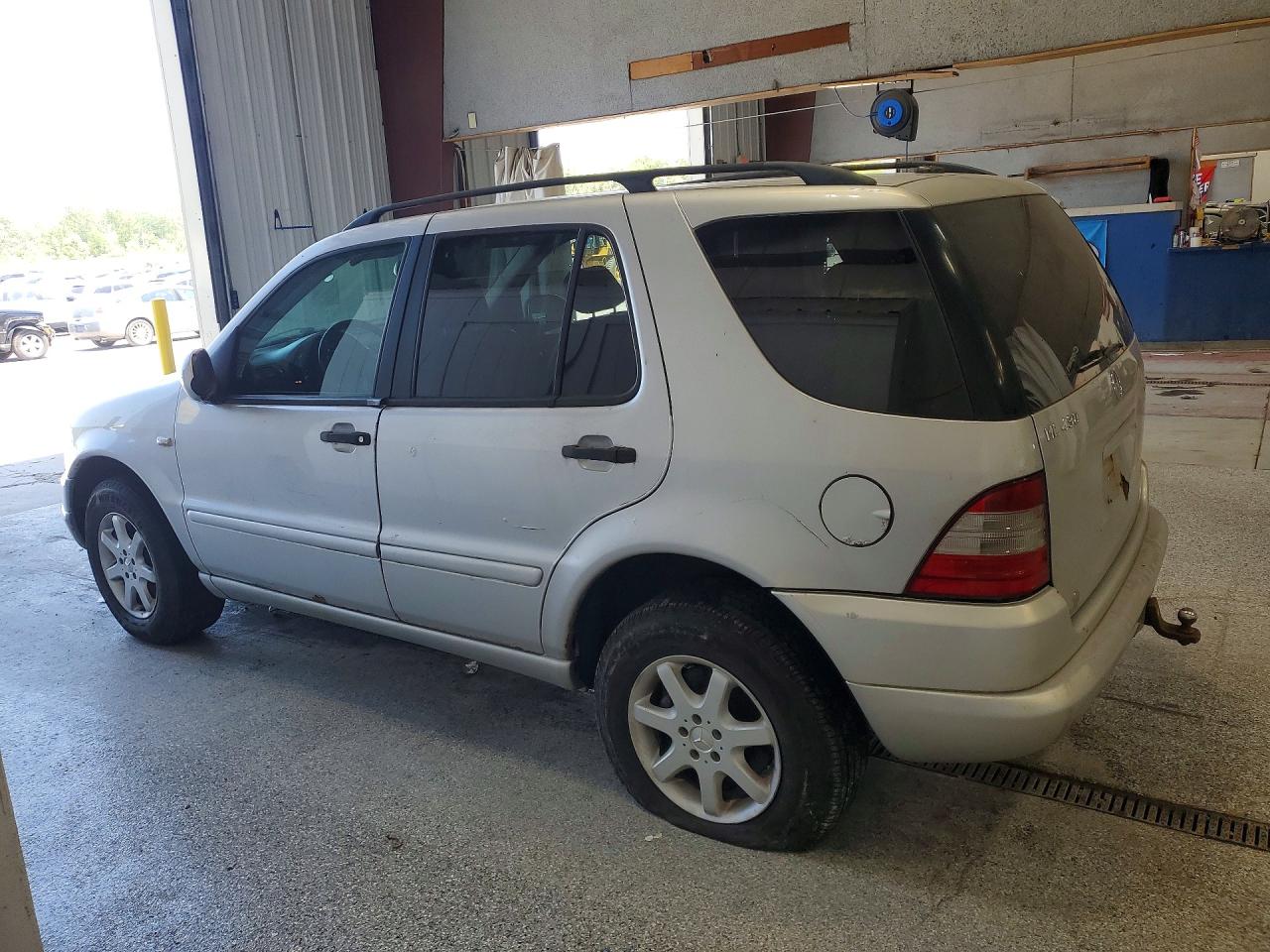 2000 Mercedes-benz Ml 430 Gray vin: 4JGAB72EXYA199477
