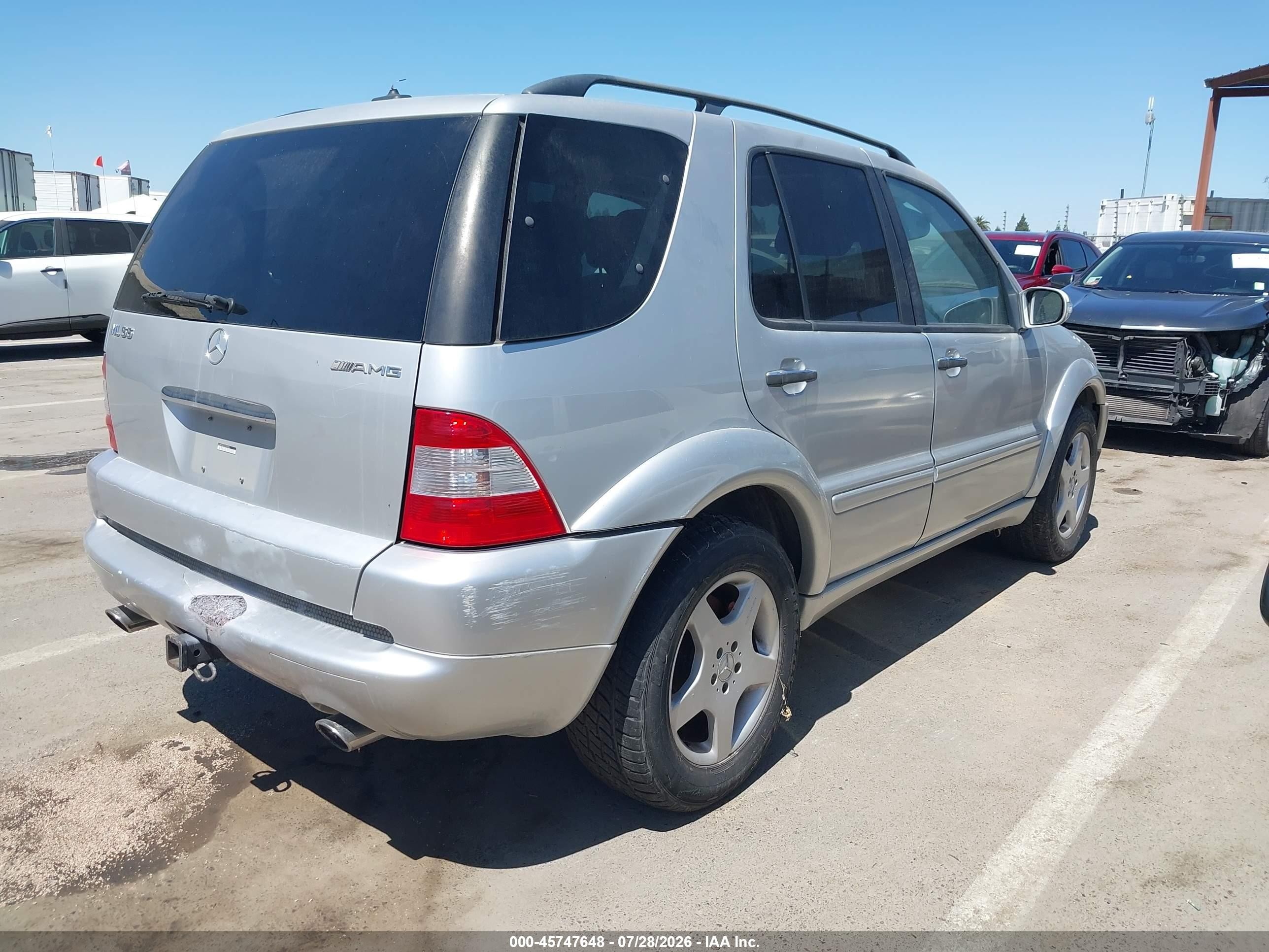 2002 Mercedes-benz Ml 55 Amg   Silver vin: 4JGAB74E02A290262