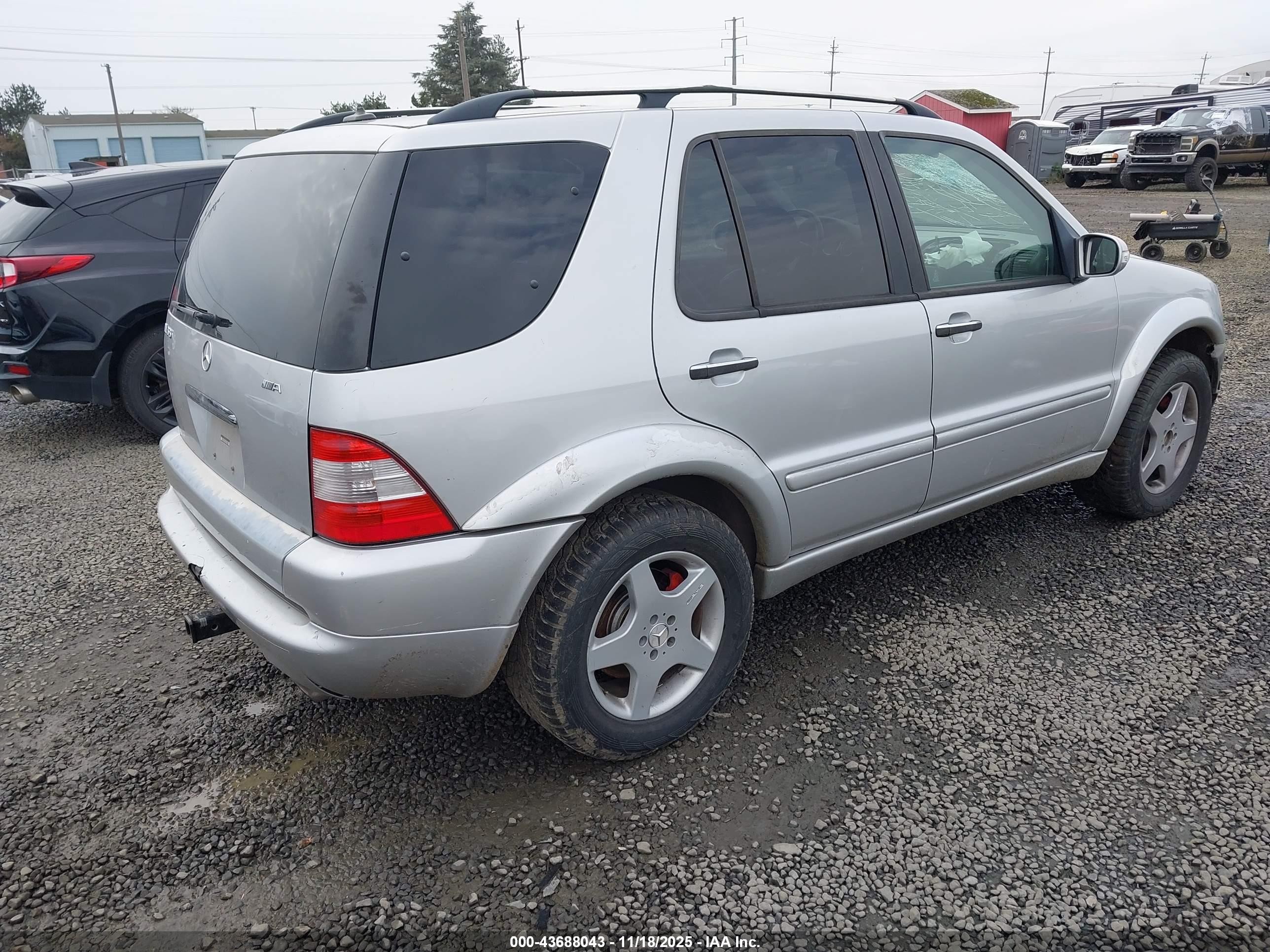 2002 Mercedes-benz Ml 55 Amg   Silver vin: 4JGAB74E12A292439