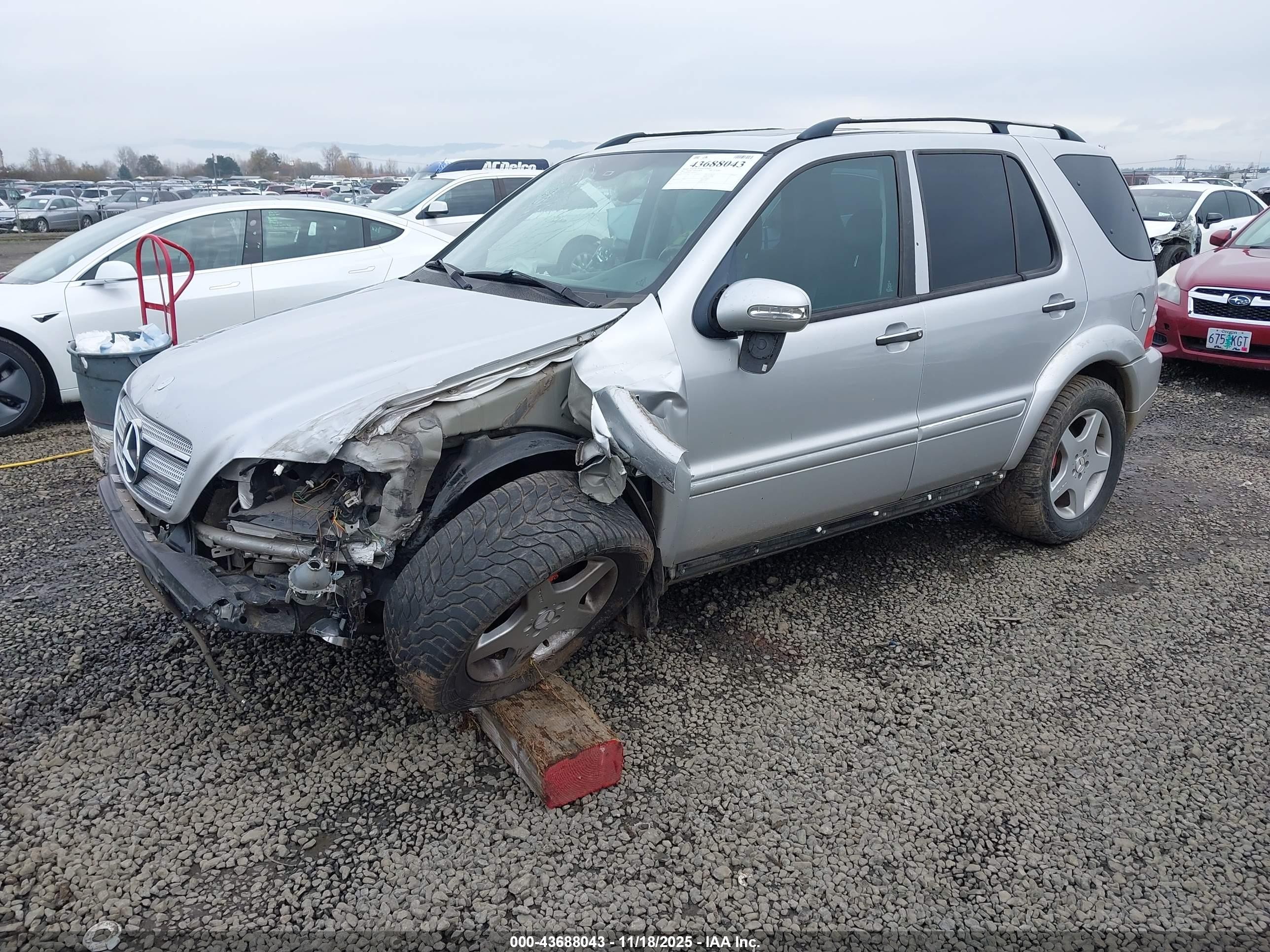 2002 Mercedes-benz Ml 55 Amg   Silver vin: 4JGAB74E12A292439
