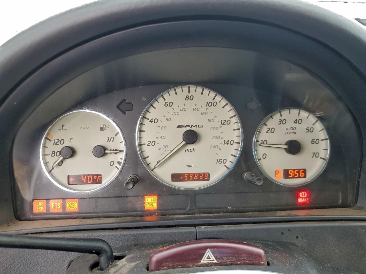 2001 Mercedes-benz Ml 55 Silver vin: 4JGAB74E31A233097