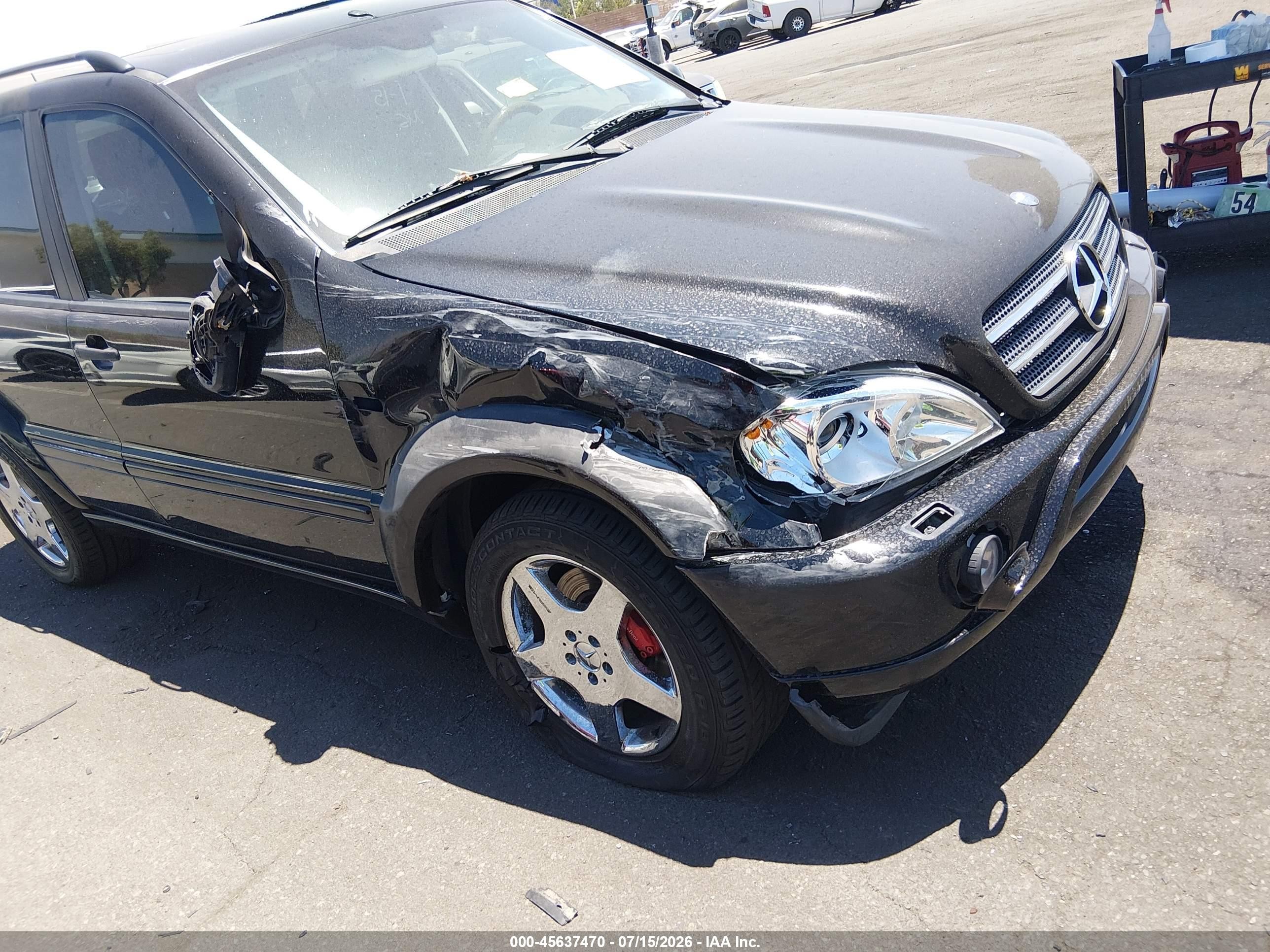 2001 Mercedes-benz Ml 55 Amg   Black vin: 4JGAB74E41A258879