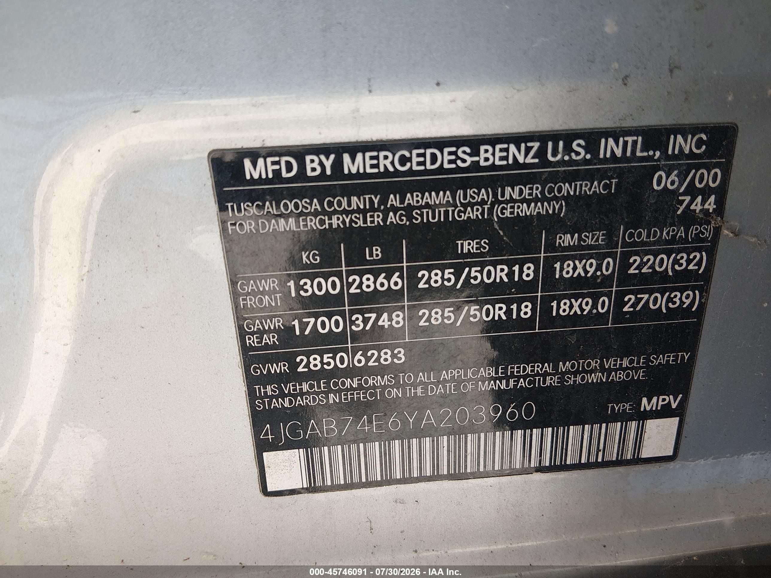 2000 Mercedes-benz Ml 55 Amg   Silver vin: 4JGAB74E6YA203960