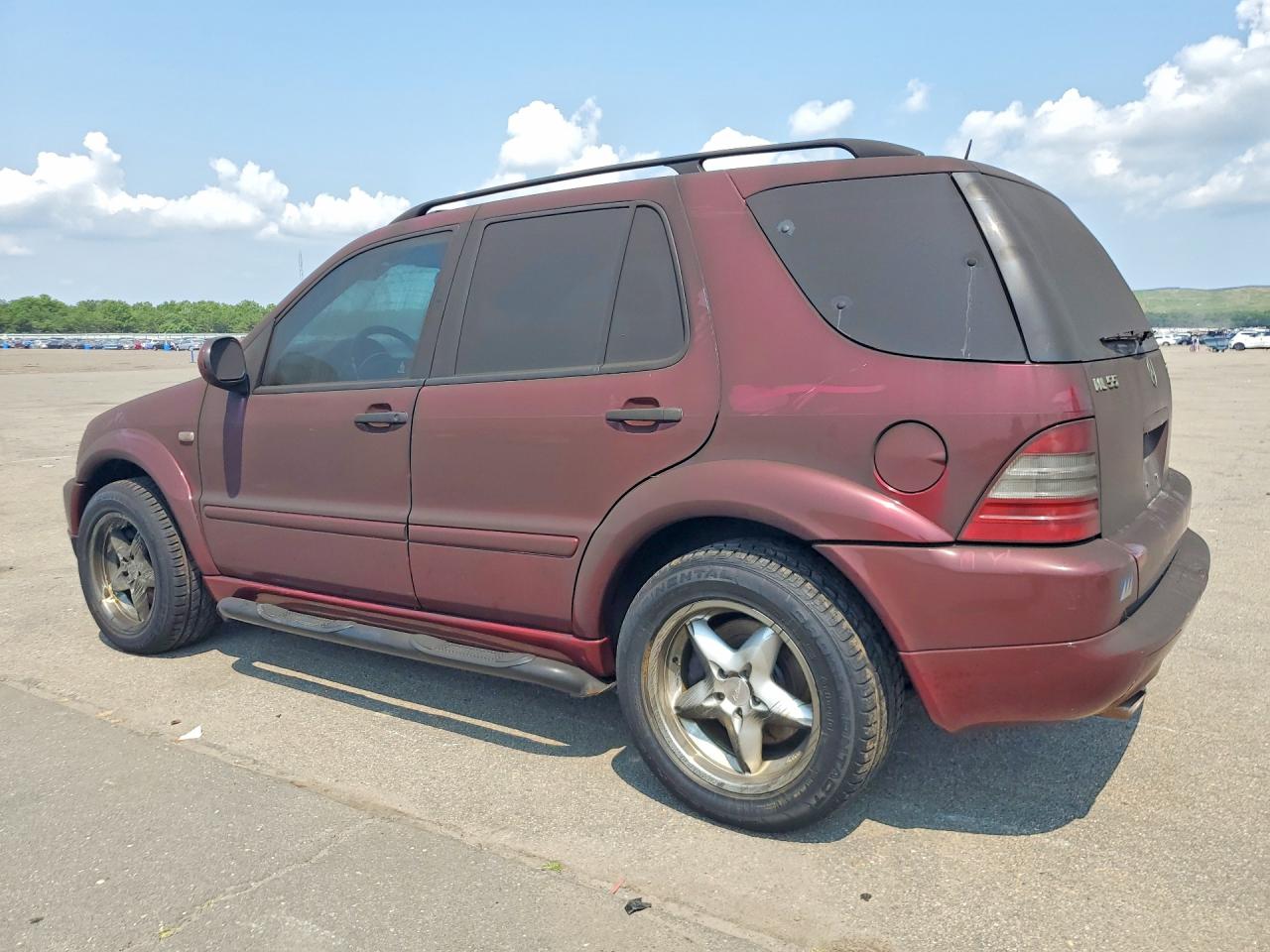 2000 Mercedes-benz Ml 55 Burgundy vin: 4JGAB74E7YA176011