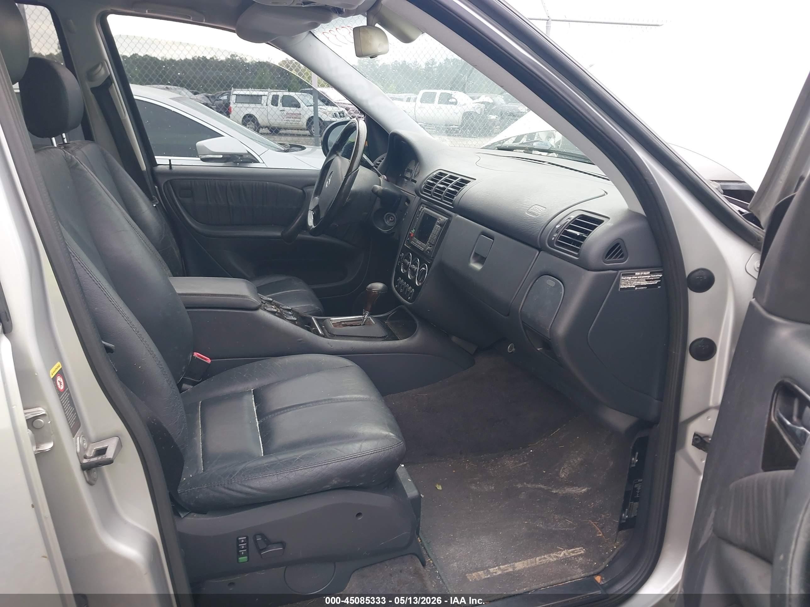 2001 Mercedes-benz Ml 55 Amg   Silver vin: 4JGAB74E81A261624