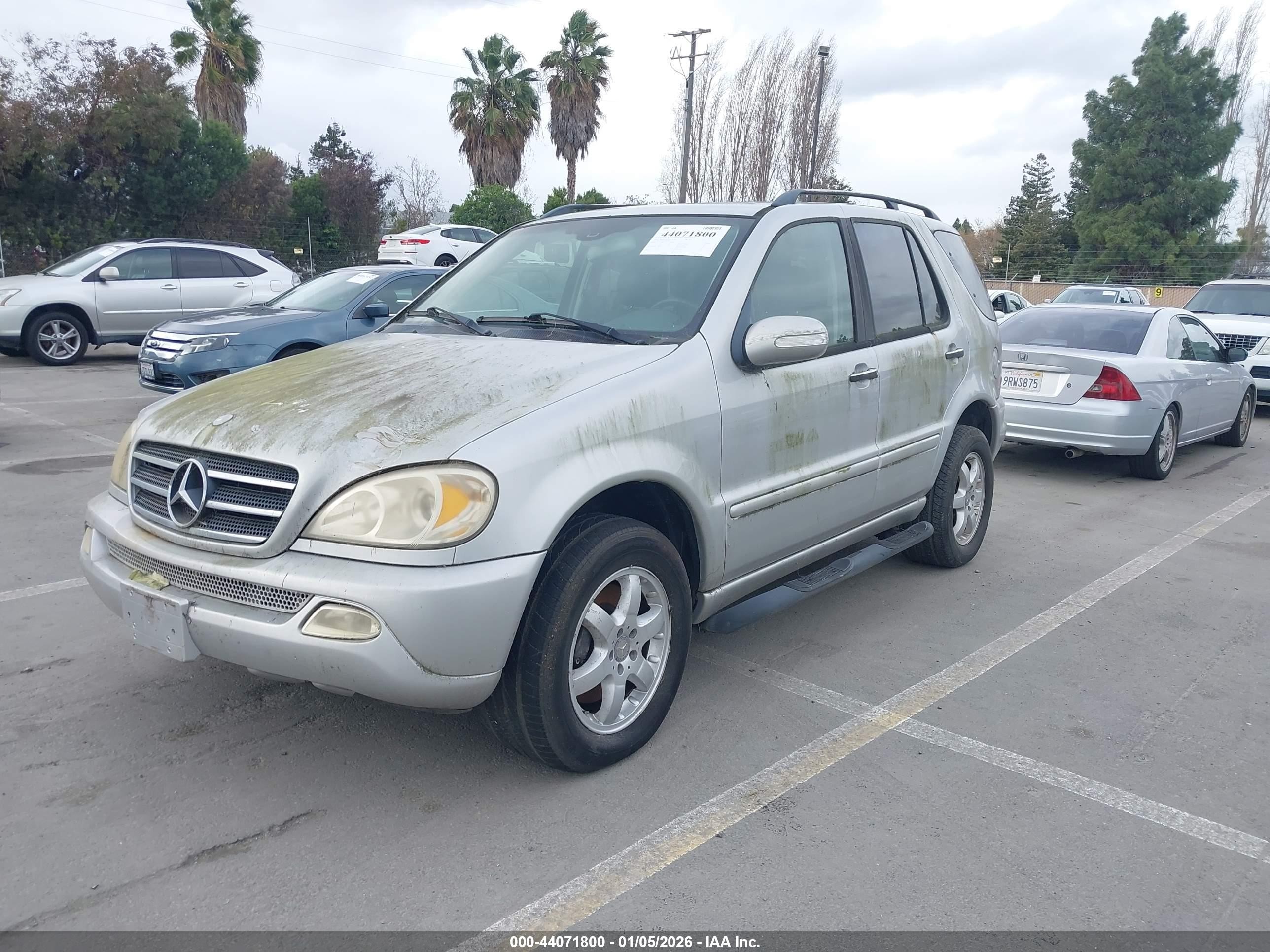 2002 Mercedes-benz Ml 500   Silver vin: 4JGAB75E42A299724