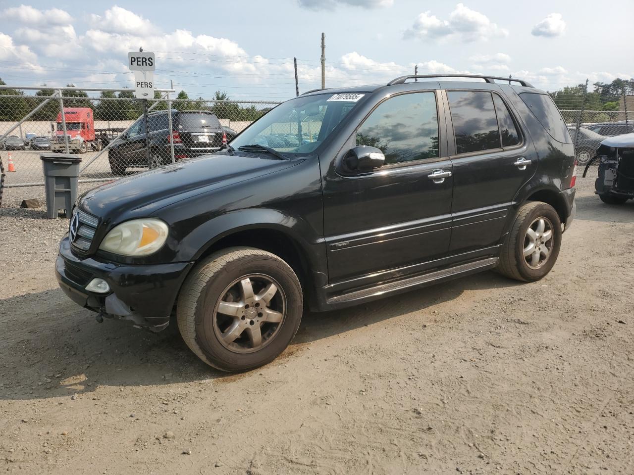2003 Mercedes-benz Ml 500 Черный vin: 4JGAB75E53A436011