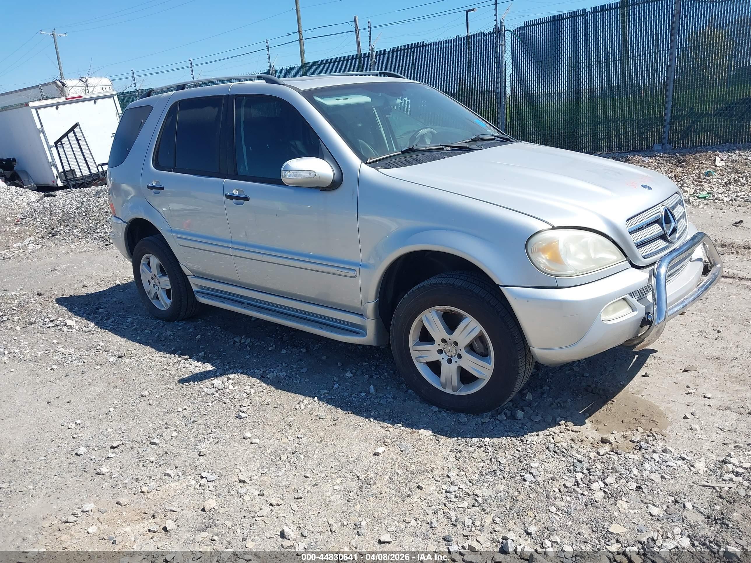 4JGAB75E65A536895