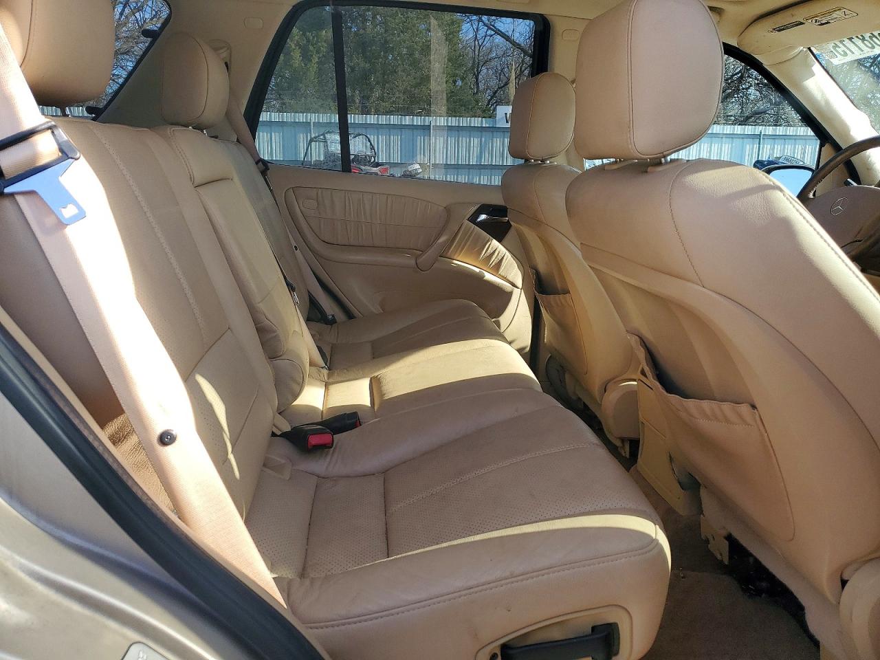 2005 Mercedes-benz Ml 500 Бежевый vin: 4JGAB75E65A559402