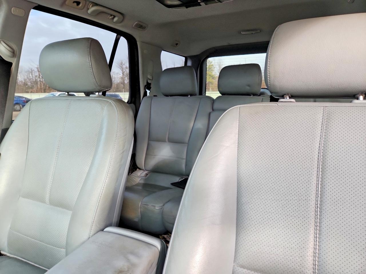 2003 Mercedes-benz Ml 500 Серебряный vin: 4JGAB75E73A391427